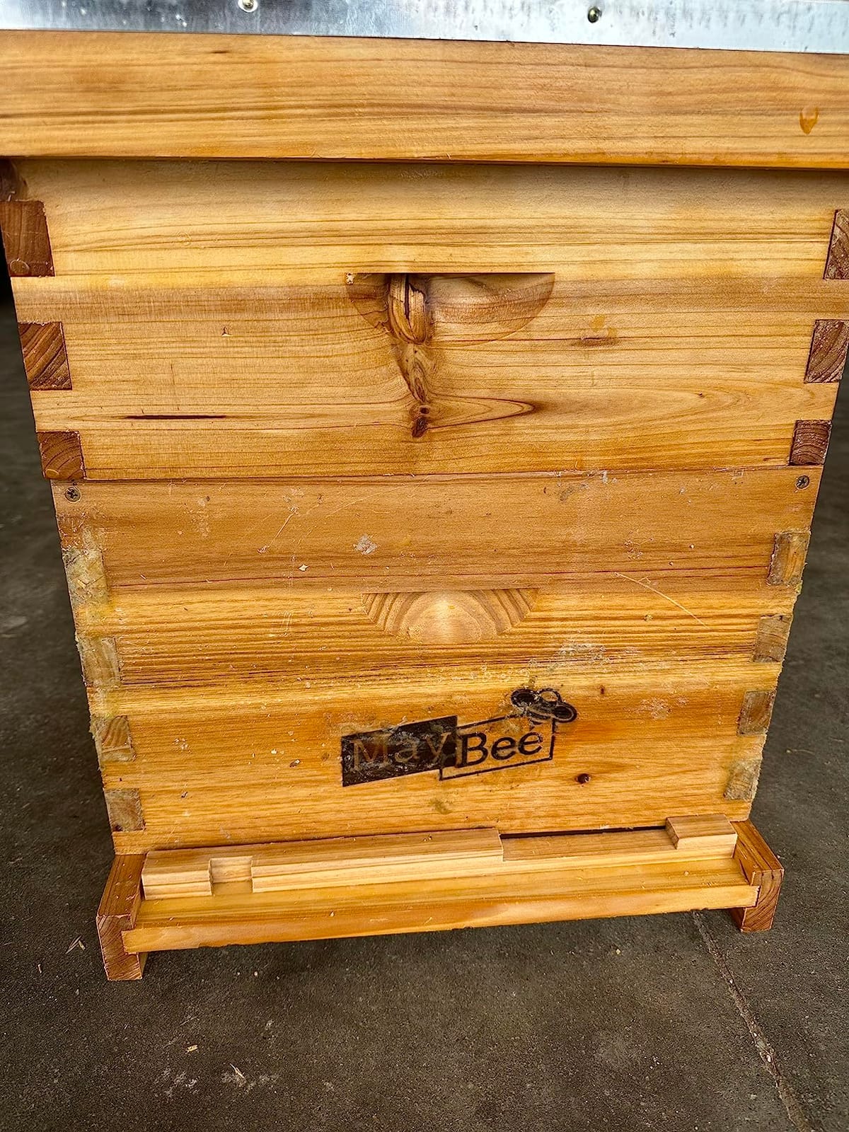 Beehive 10 Frame Bee Hives and Supplies Starter Kit, Bee Hive for Beginner, Honey Bee Hives Includes 1 Deep Brood Hive Box, 1 Bee Hive Super Box with Beehive Frames and Foundations customer photo 2