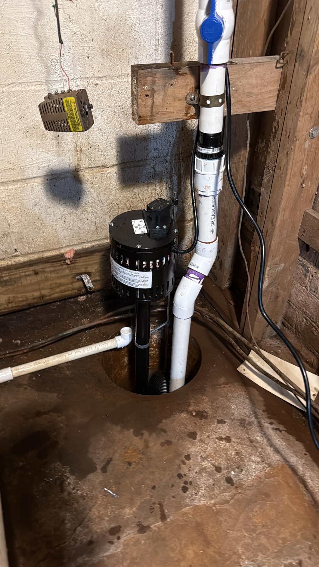 Red Lion RL-SP33PED, 115V, 1/3 HP, 3300 GPH Automatic Pedestal Pump | 8' Cord, Built-in snap-action switch, Thermoplastic customer photo 1