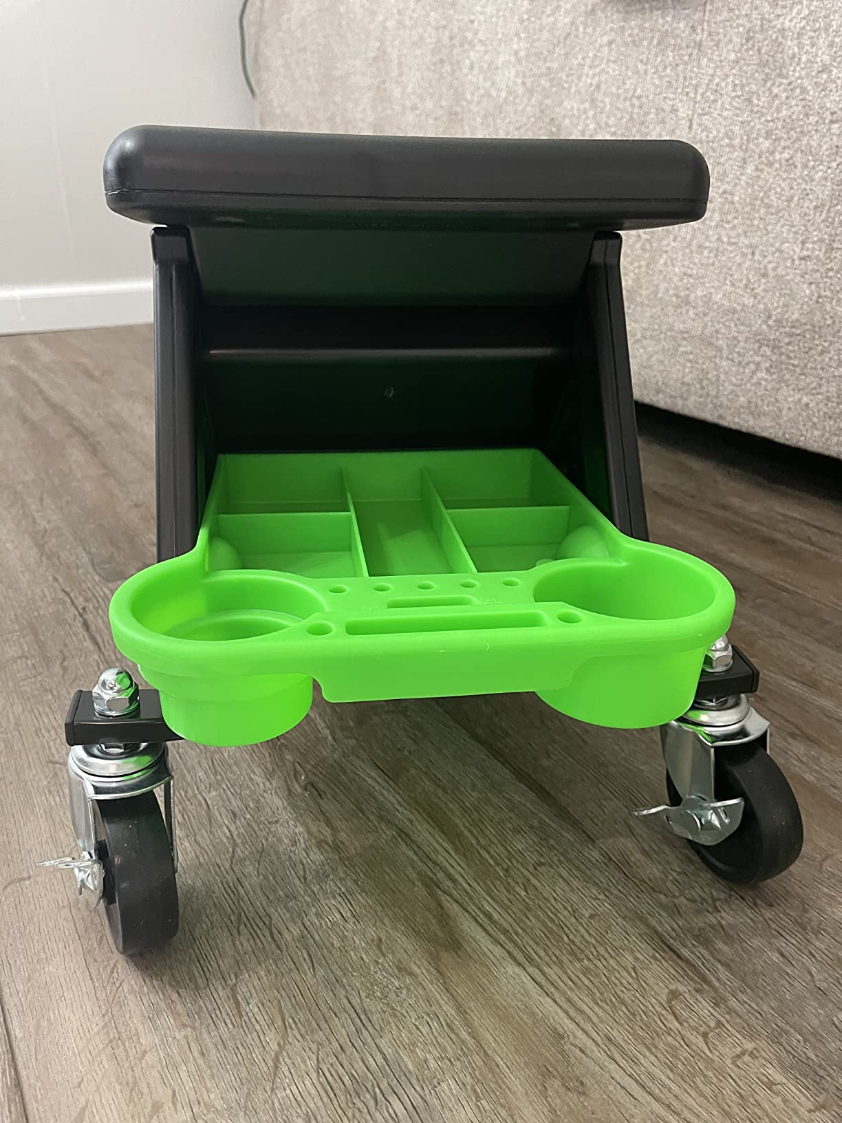 OEMTOOLS 24986 Heavy-Duty Rolling Workbench and Creeper Seat, Mechanics Stool with Wheels, Creepers, Shop Stools with Wheels, Automotive, Green and Black 300 LB Capacity customer photo 2