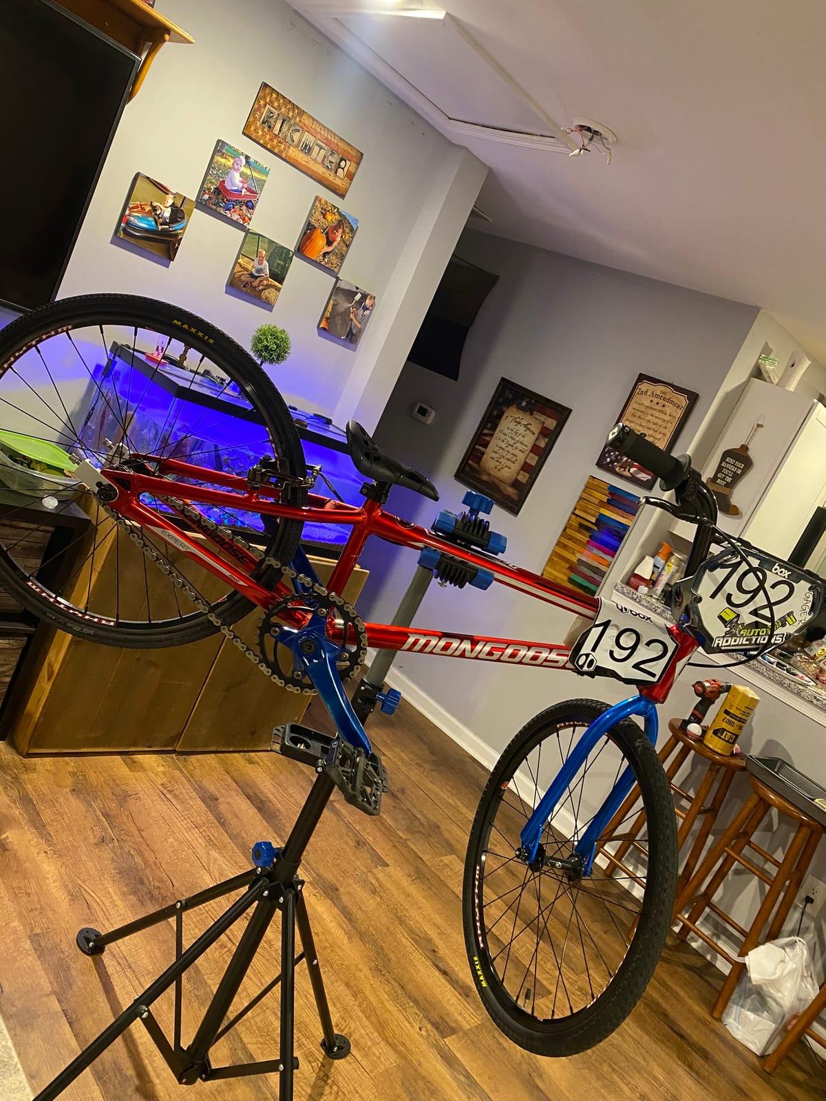 ROCKBROS Bike Repair Stand Height Adjustable Bicycle Maintenance Rack customer photo 1