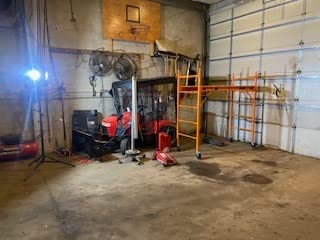 WEN 31110T Baker-Style 6.25 ft. Multi-Purpose 1000-Pound-Capacity Rolling Steel Scaffolding customer photo 2