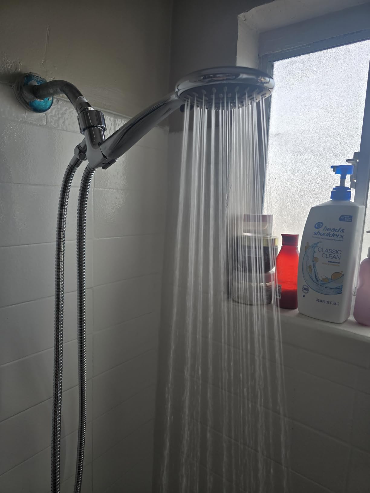 Briout Handheld Shower Head High Pressure 5-Settings with Hose, Chrome customer photo 2