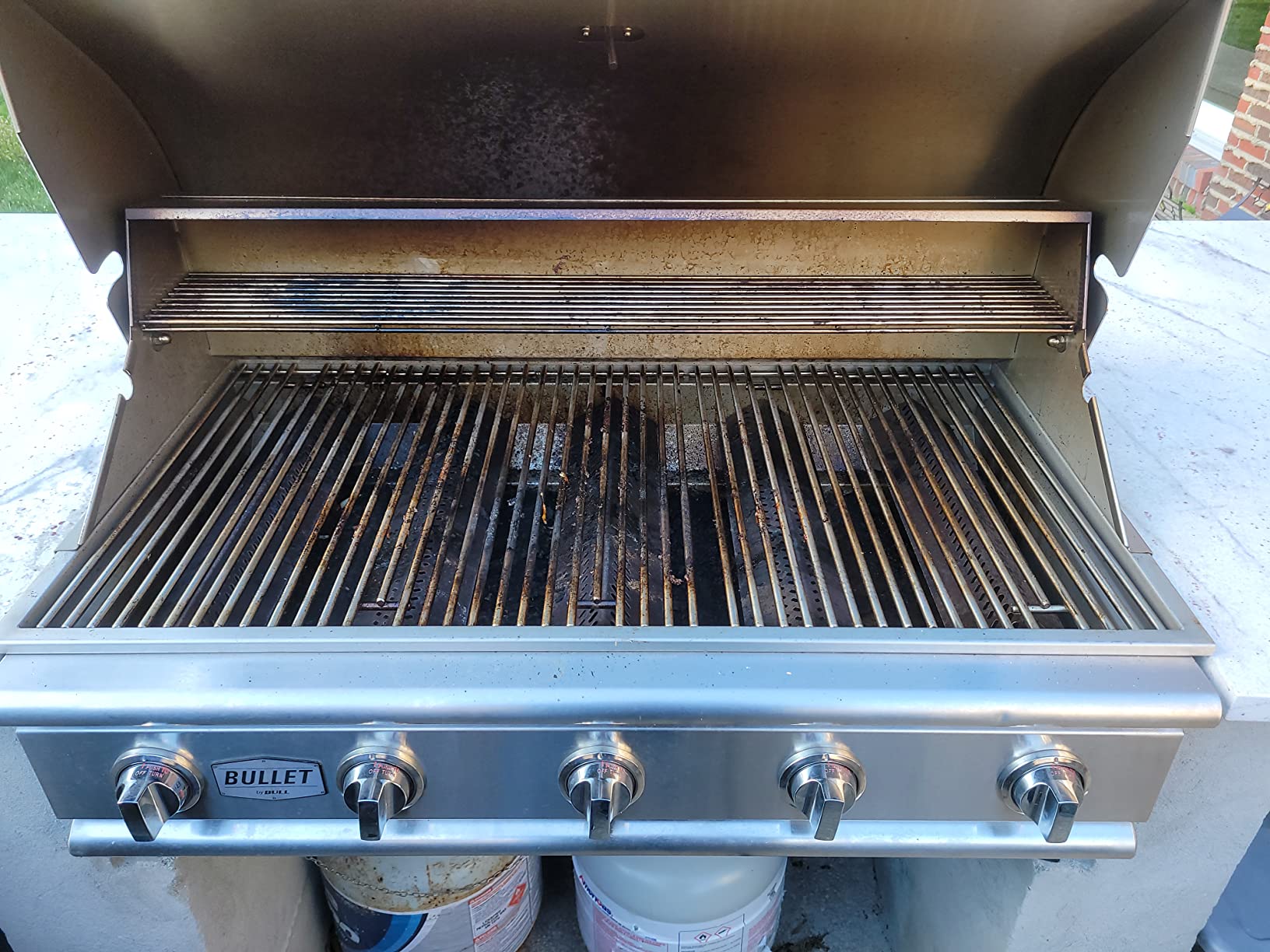 Bull by Bull Yukon 5 Burner Outdoor Kitchen Grill, Built-In Propane Grill with 75,000 BTUs of Heat, 304 Stainless Steel, Cast Iron Heat Treated Reliabull Bar Burners and Piezo Igniters customer photo 2