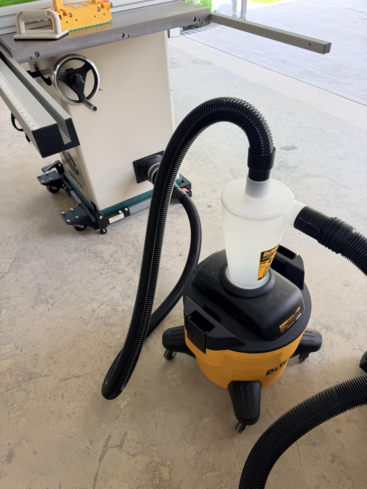 DEWALT 6 Gallon Dust Separator for Wet/Dry Shop Vacuums,DXVCS002 customer photo 2