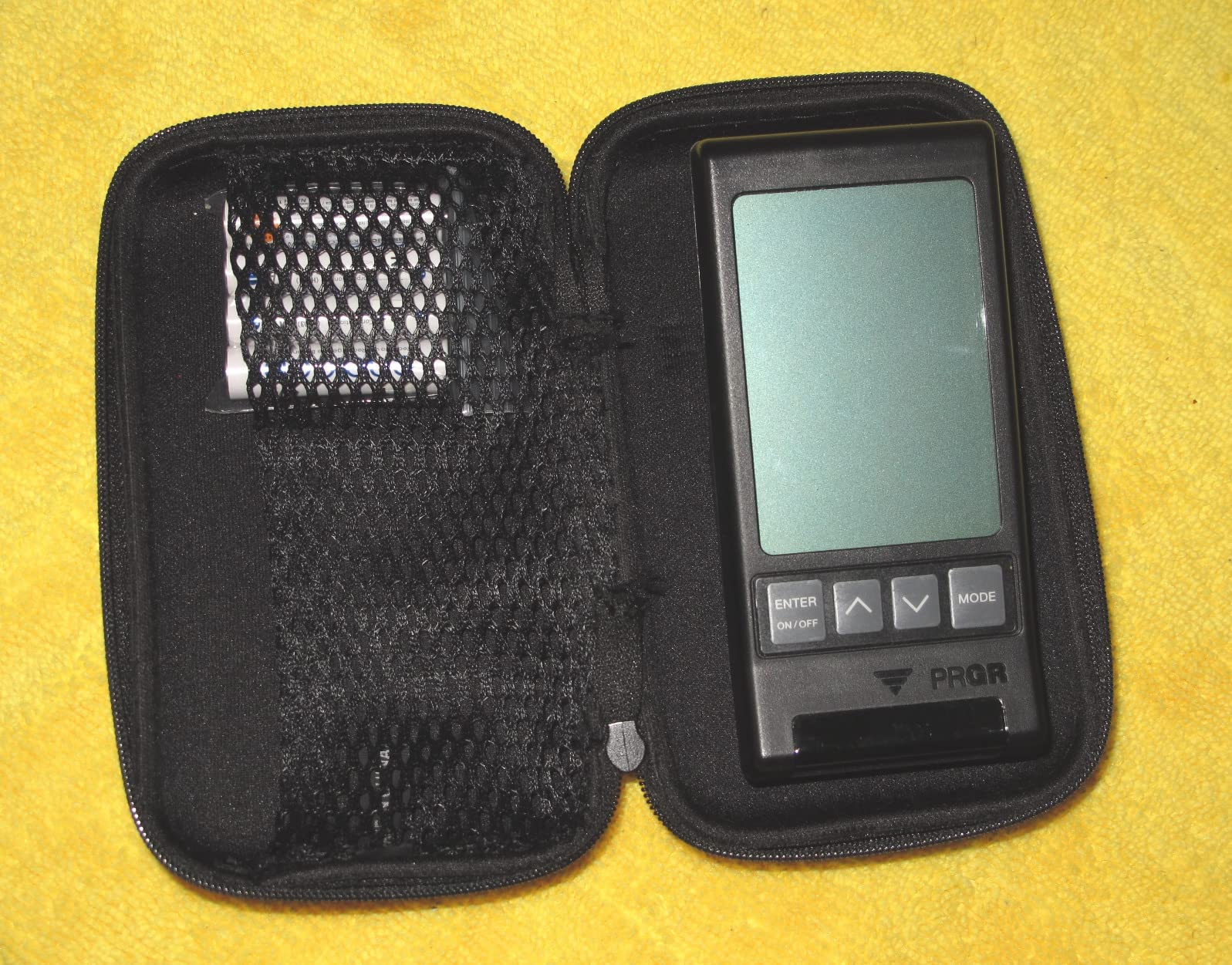 PRGR HS 130-A Portable Golf Launch Monitor | Doppler Radar Measures Club & Ball Speed, Smash Factor, Total & Carry Distance customer photo 2