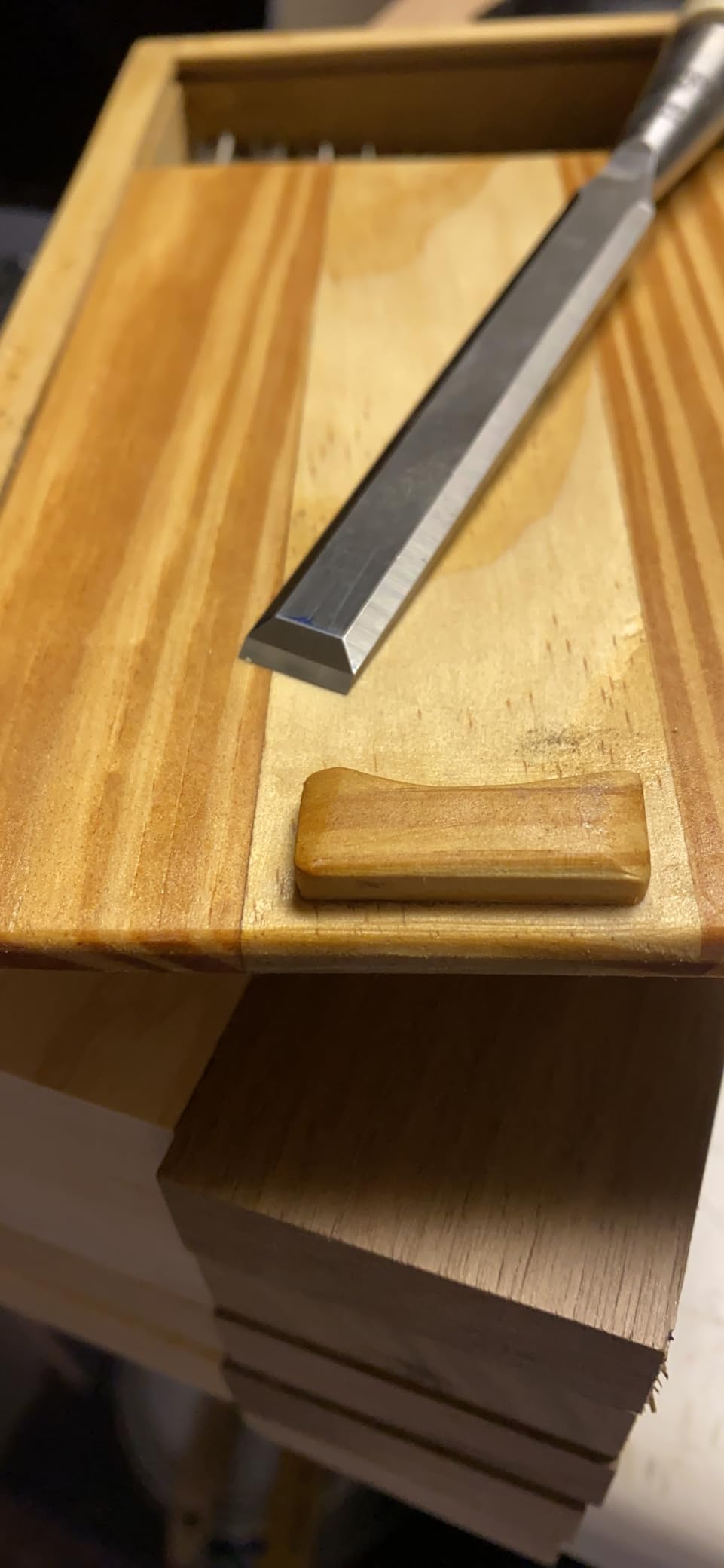 Sharp Pebble Honing Guide for Chisels and Planes - Chisel Sharpening Jig | Fits Chisels 0.25' to 1.96' & Planer Blades 1.41' to 3.22' - Stainless Steel customer photo 1