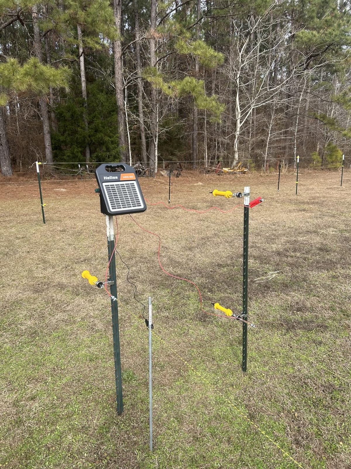 MINI400 20 Miles Solar Electric Fence Charger with Day/Night Mode 0.4J Output Energy Electric Fence Energizer customer photo 2