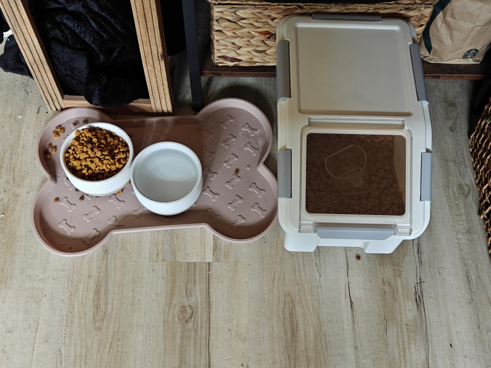 HANAMYA 33 Liter / 50 lbs Rice Storage Container with Measuring Cup, BPA free, For Rice | Grain | Pet Food | Flour, 2 count, White customer photo 1