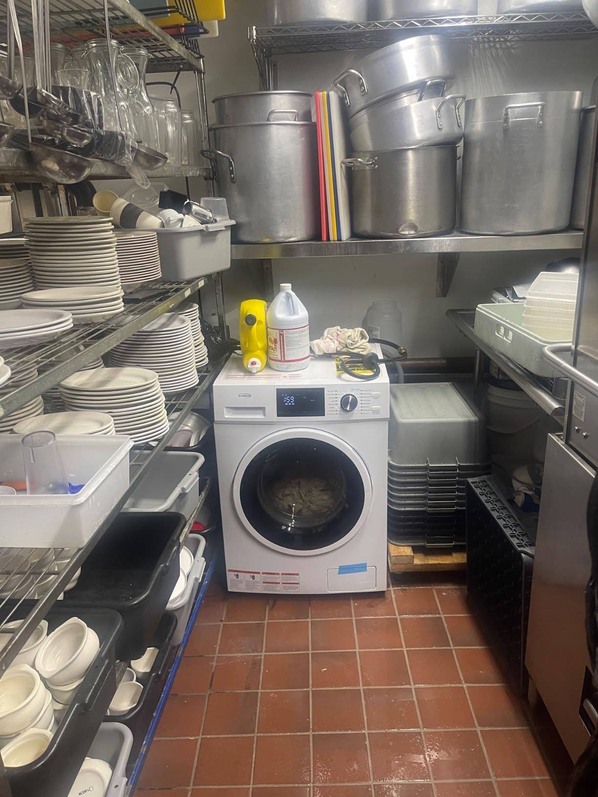 KoolMore 2-in-1 Front Load Washer and Dryer Combo, 2.7 Cu. Ft., for Apartment, Dorm, RV, 16 Wash and 4 Dry Cycles, Compact Space Saver [White] [120V] (FLC-3CWH) customer photo 2