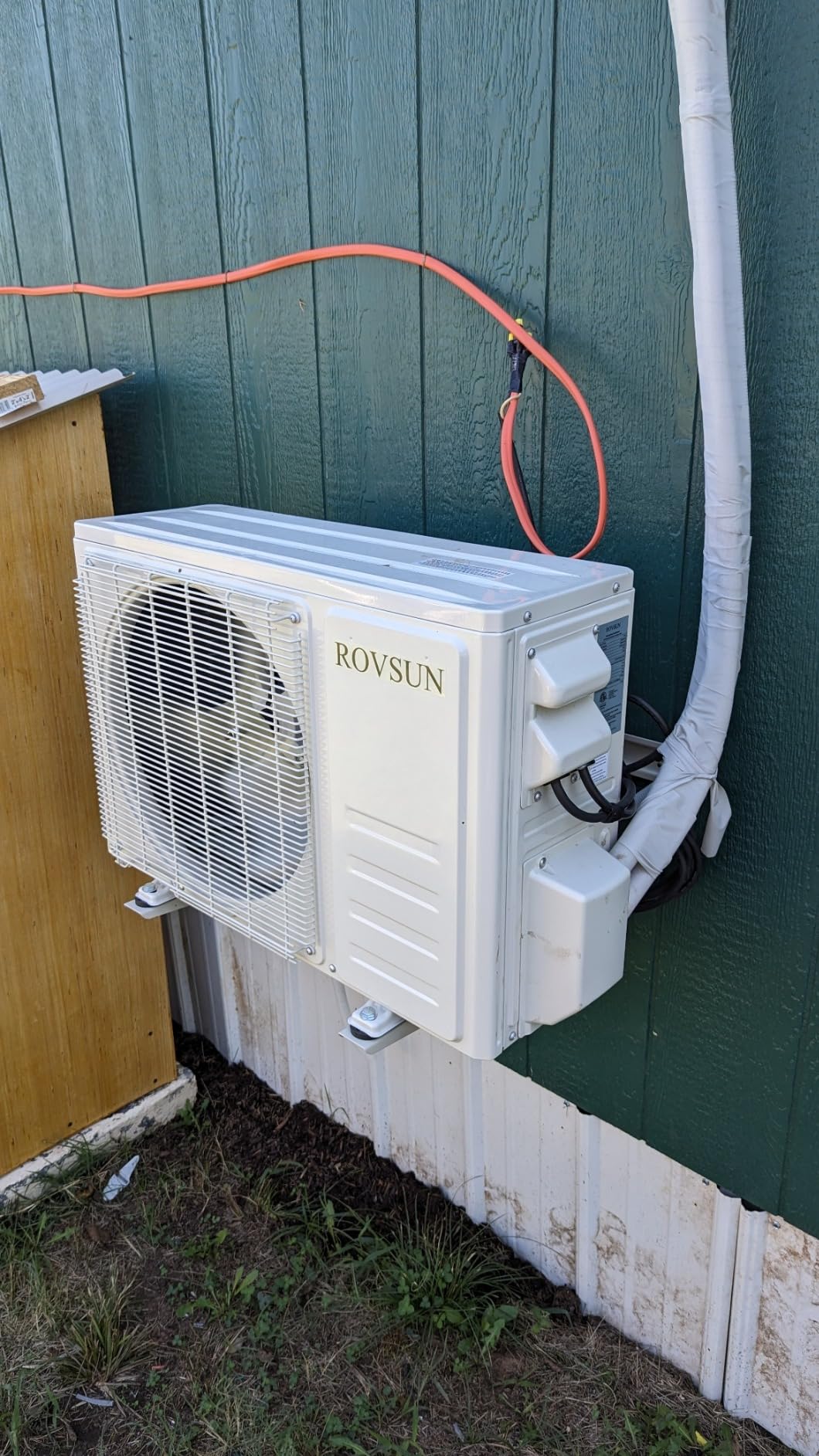 ROVSUN 9000 BTU Mini Split AC/Heating System with Inverter, 20 SEER2 Energy Saving 115V Ductless Split-System Air Conditioner with Pre-Charged Condenser, Heat Pump, Remote Control & Installation Kit customer photo 2