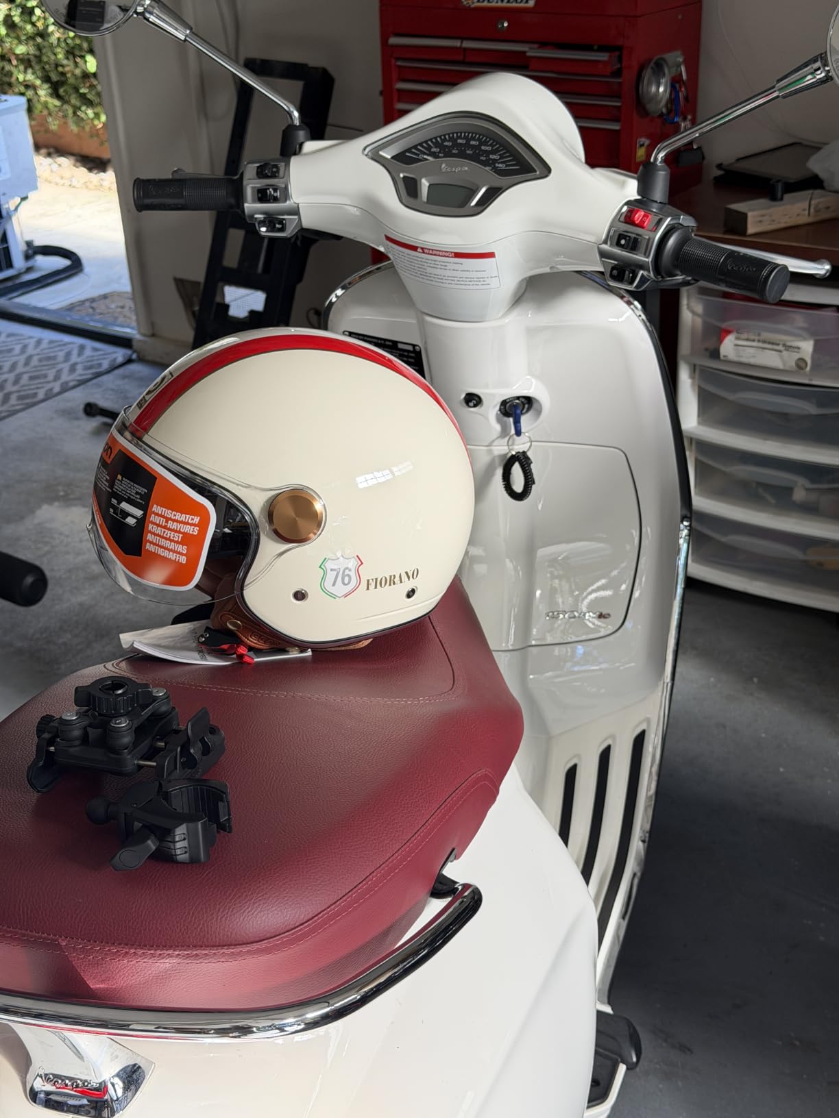 BEON Half 3/4 Face Motorcycle Helmet DOT Approved customer photo 1