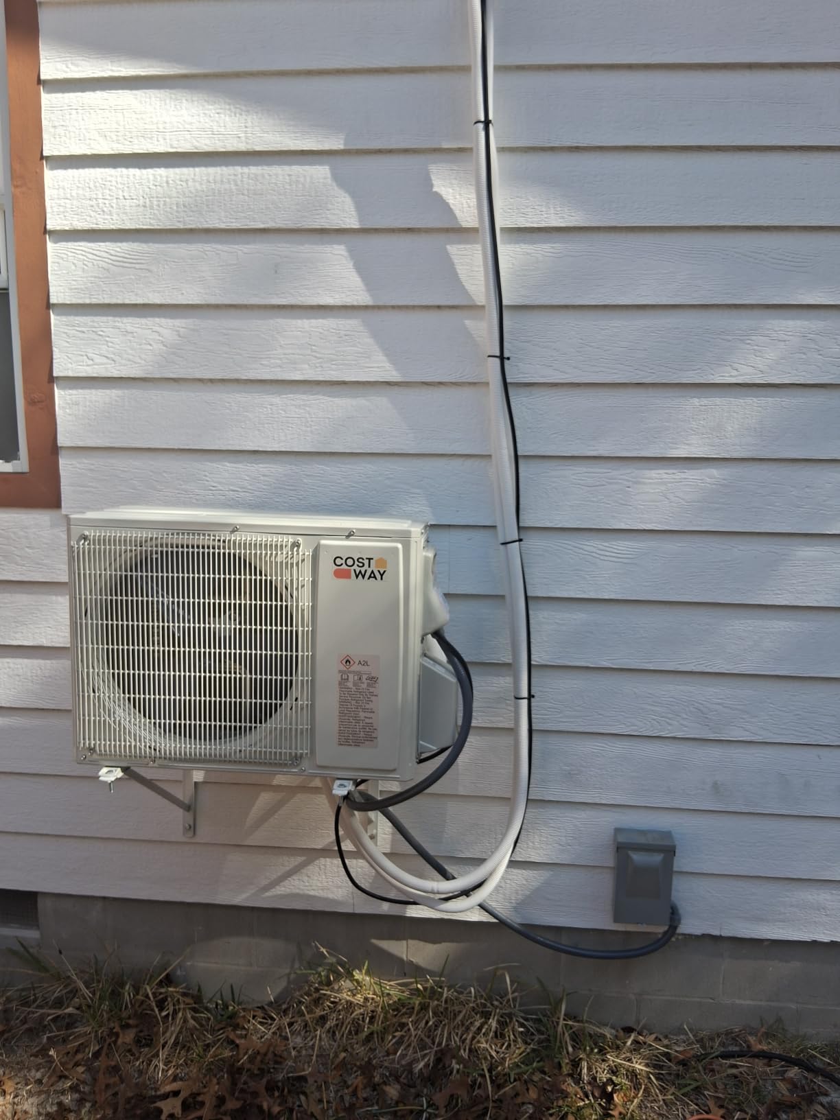 COSTWAY 12000BTU Mini Split Air Conditioner & Heater | 20 SEER2 115V Wall-Mounted Ductless AC Cools up to 750 Sq. Ft, Energy Efficient Inverter AC with Heat Pump customer photo 1