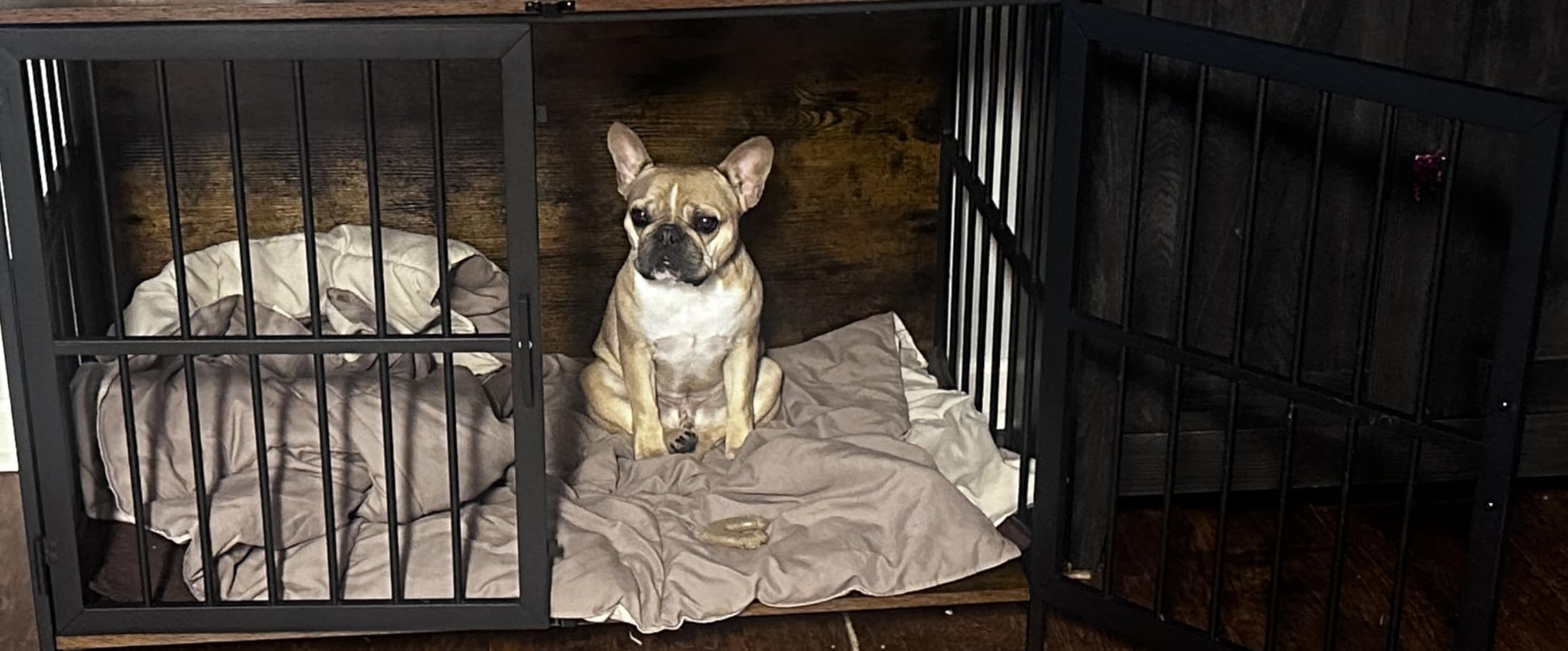 ROOMTEC Furniture Style Large Dog Crate with 360° & Adjustable Raised Feeder for Dogs 2 Stainless Steel Bowls - End Table House Pad, Indoor Use, 41