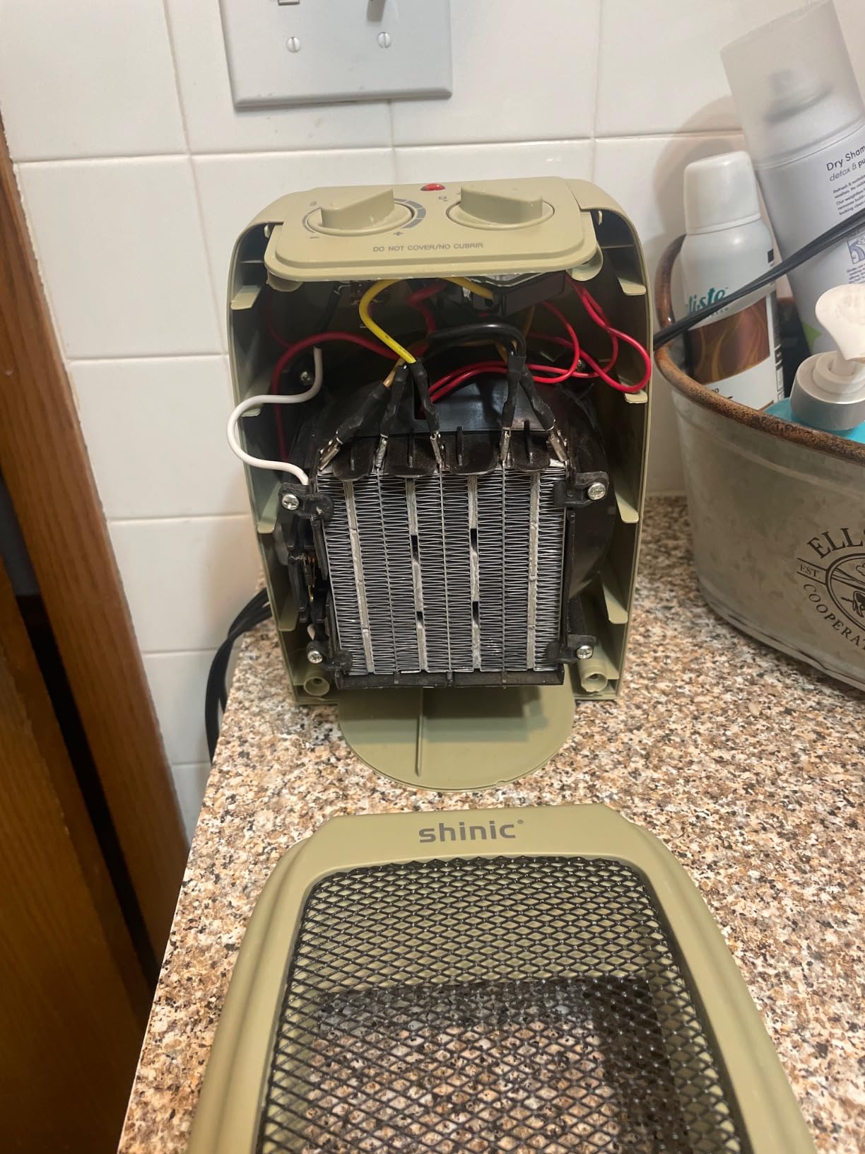 Shinic Space Heater,1500W Milkhouse Heater with Thermostat, Stay Cool Durable Metal Housing, Overheat protection, 3-Prong Plug, Tip-Over Auto Shut Off, Utility Heater for Garage, Bedroom, Greenhouse customer photo 2