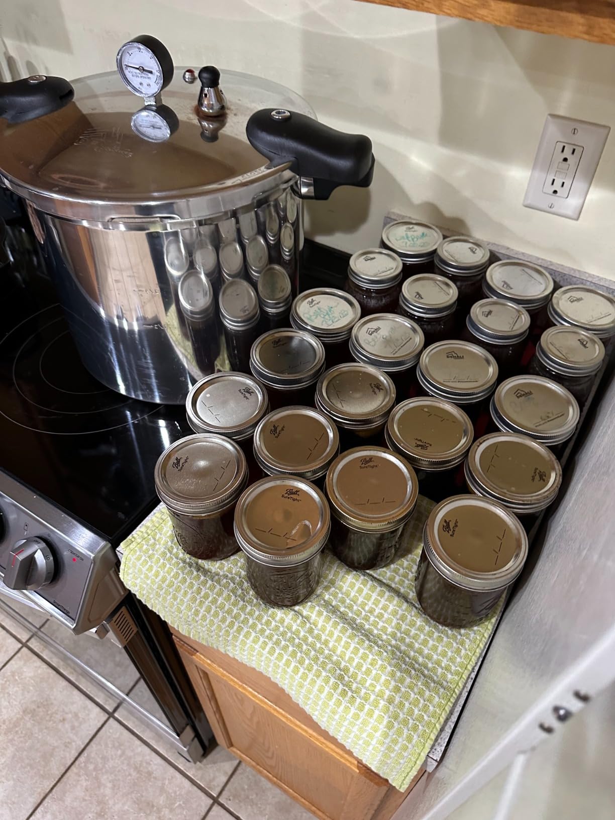 THE TANKER by Denali Canning - 23 Quart Beginner Friendly Pressure Canner & Cooker | Induction Compatible | Pressure Gauge, 15lb & 10lb Weights | Aluminum & Stainless Steel Parts | USA Company customer photo 2