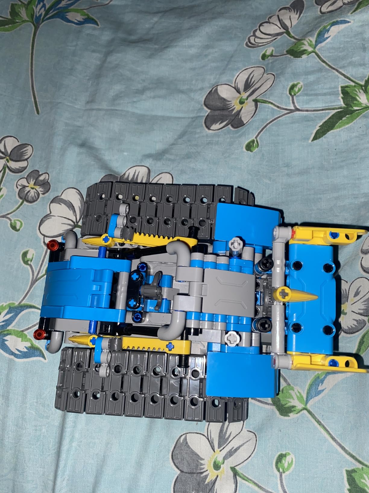 STEM Robot Building Kit with Remote Control Gifts for Boys 8-13 | Coding Robotic Set, Educational Birthday Gifts, App-Controlled, Buildable 5in1 Models, Rechargeable Toys for Kids, 488 Pieces customer photo 2