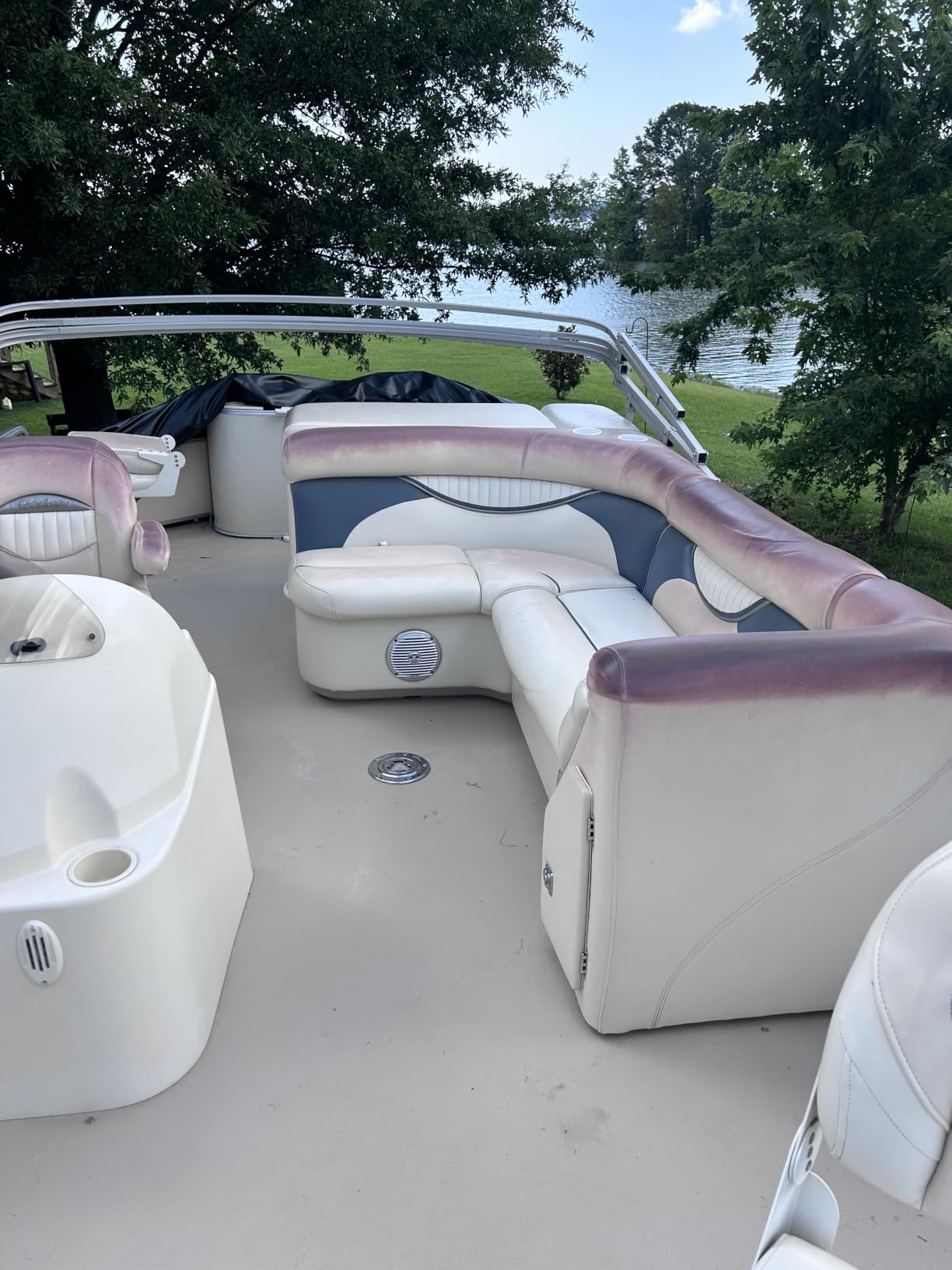 Solim Trailerable 1200D PU Heavy Duty Pontoon Boat Cover, 19-21ft Waterproof Oxford Marine Grade UV Resistant Polyester Canvas Cover, Boat Cover for Pontoon with 16 Adjustable Tie Down Straps, Gray customer photo 1