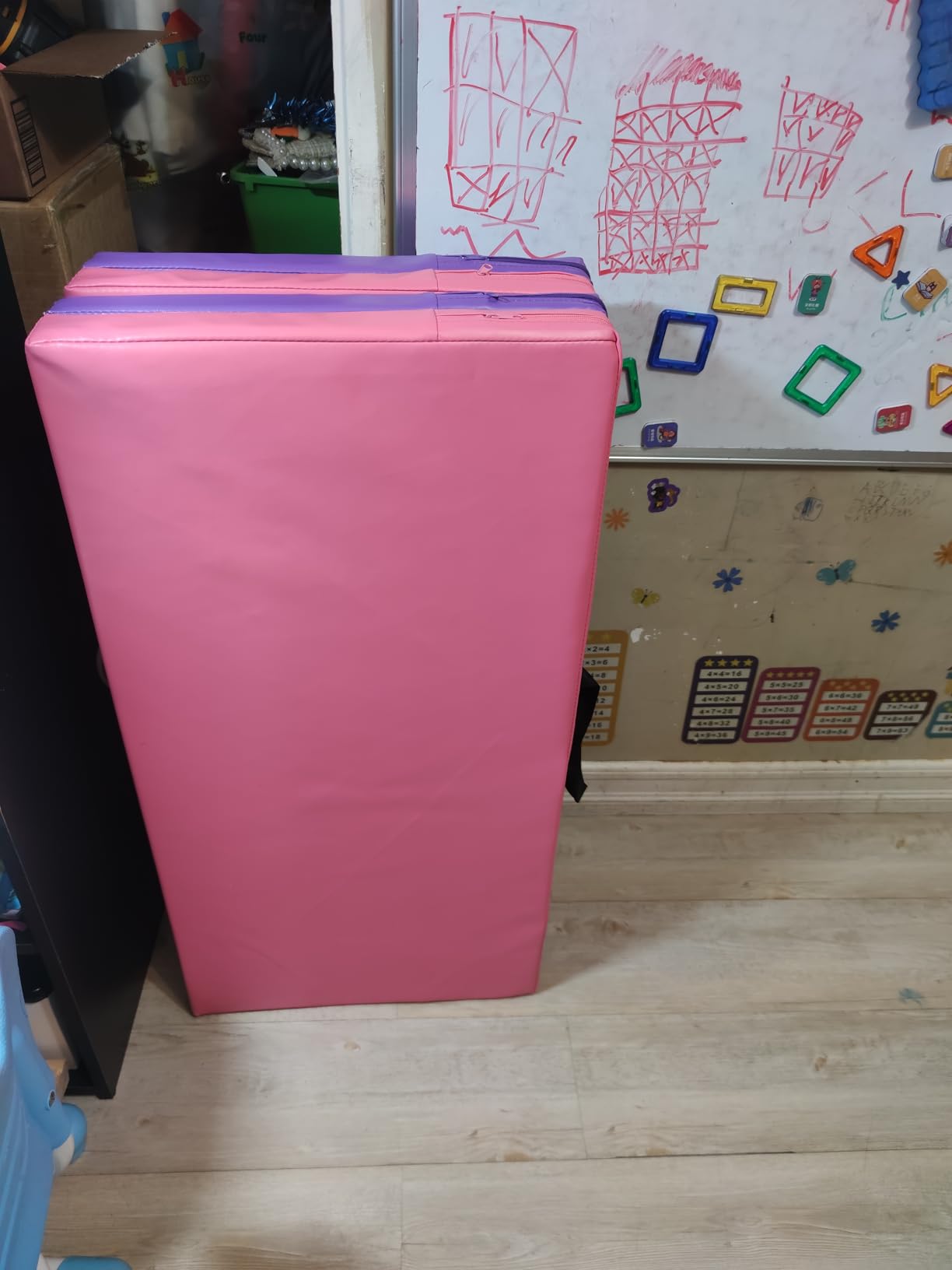 ZENOVA Gymnastics Mat 6'x3'x2''/4'x8'x2'' Exercise Mat Gym Mat for Home Aerobics Workout Foldable Tumbling Mat Children Gifts customer photo 1