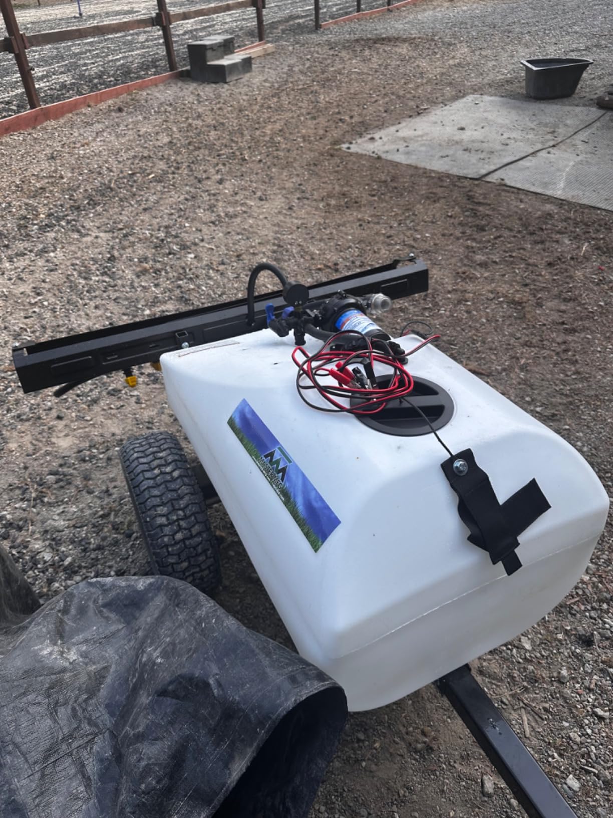 Master Mfg 36-Gallon Premium Pull-Behind Trailer Broadcast Sprayer - 10ft Swath, 3.0GPM customer photo 2
