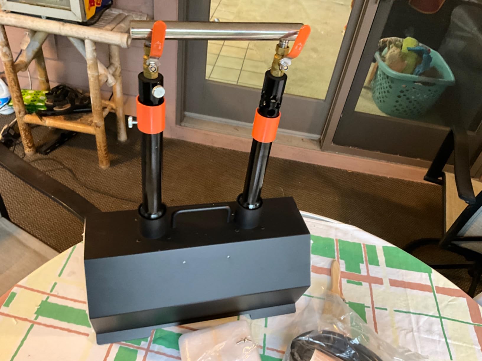VEVOR Portable Propane Forge, Double Burner Tool and Knife Making, 2600°F customer photo 2
