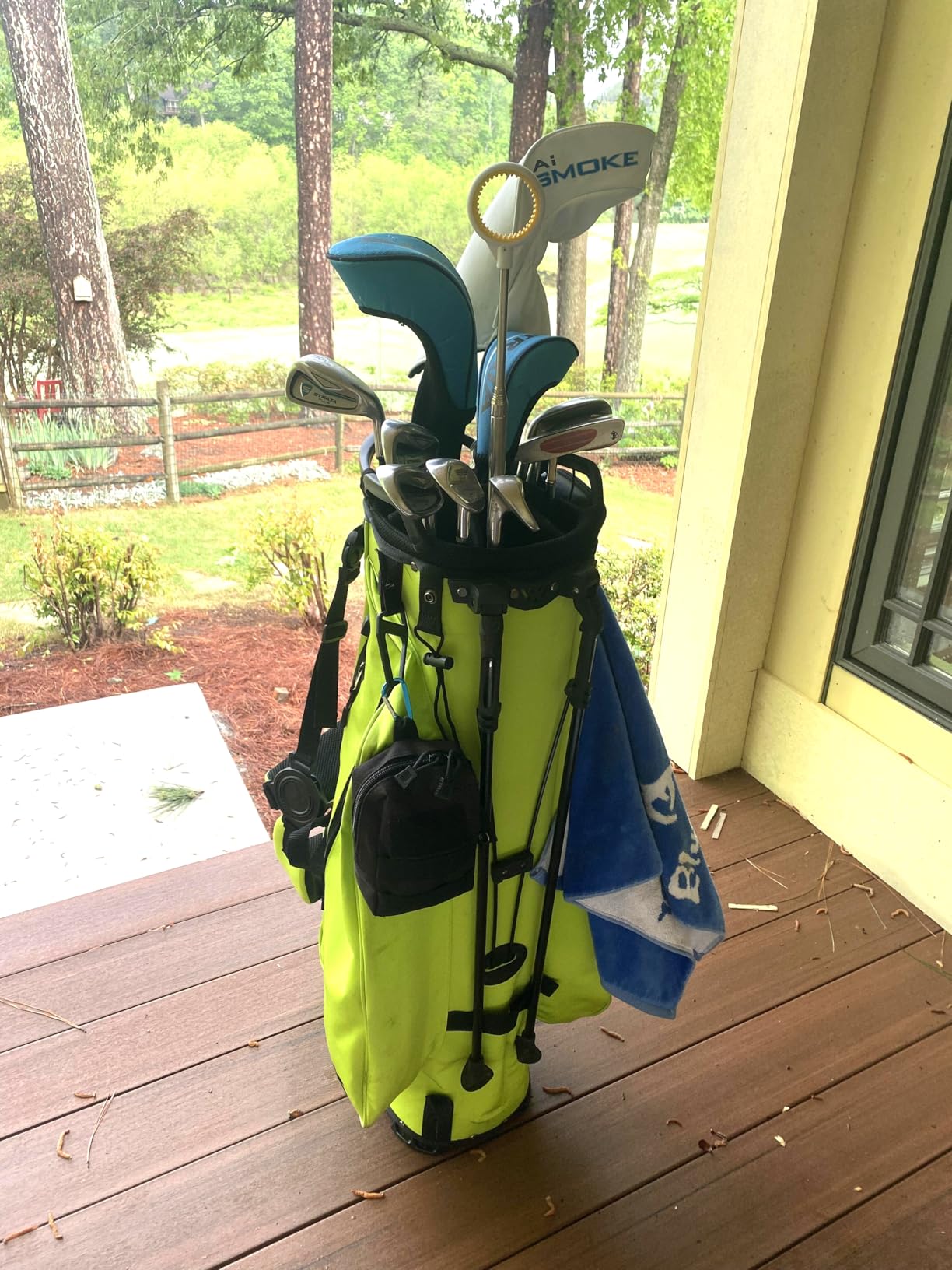 KVV Lightweight Golf Stand Bag with 7 Way Full-Length Dividers, 5 Zippered Pockets, Automatically Adjustable Dual Straps customer photo 2