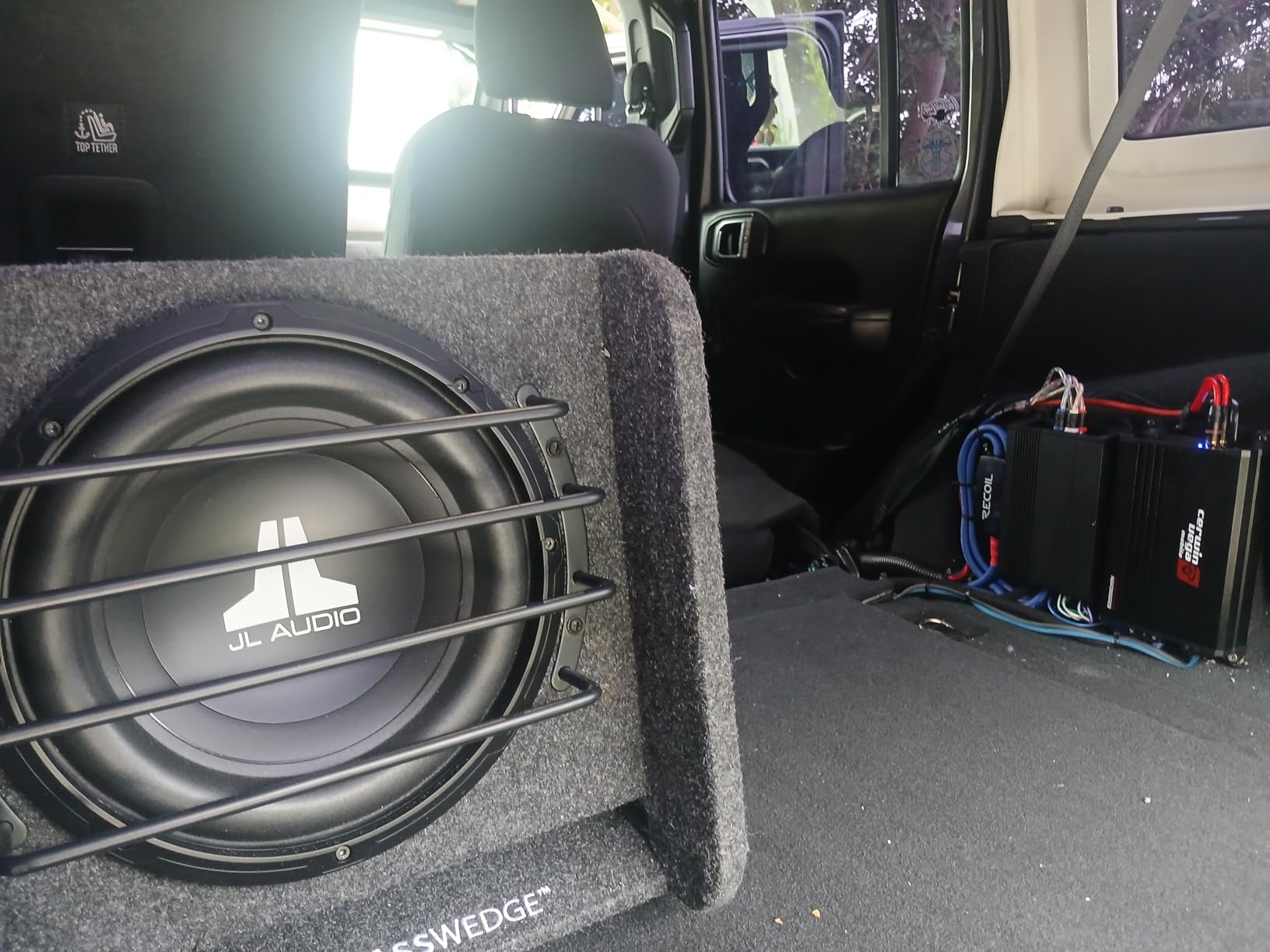 DS18 G1000.4D Car Amplifier GEN-X Full-Range Class D 4-Channel 1000 Watts Max Power 2/4 Ohm Stable, Bridgeable, High/Low Pass Filter customer photo 1