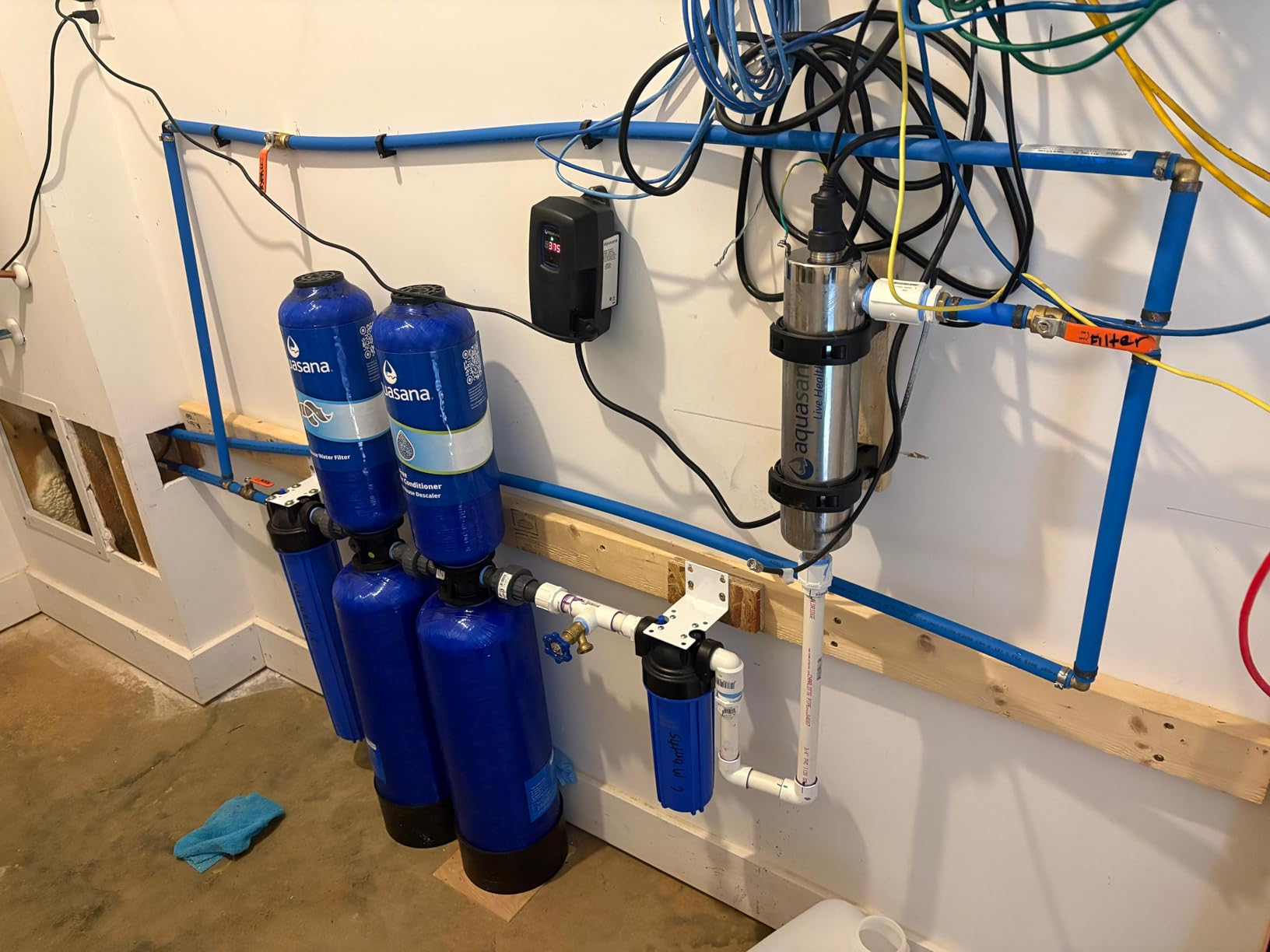 Aquasana Whole House Max Flow Water Filter | 1,000,000 Gallons | Salt-Free Softener Alternative | Carbon & KDF | Long-Lasting Pre-Filter | Reduce 97% Chlorine, Sediment & Scale | Rhino WH-1010-CT-LM customer photo 2