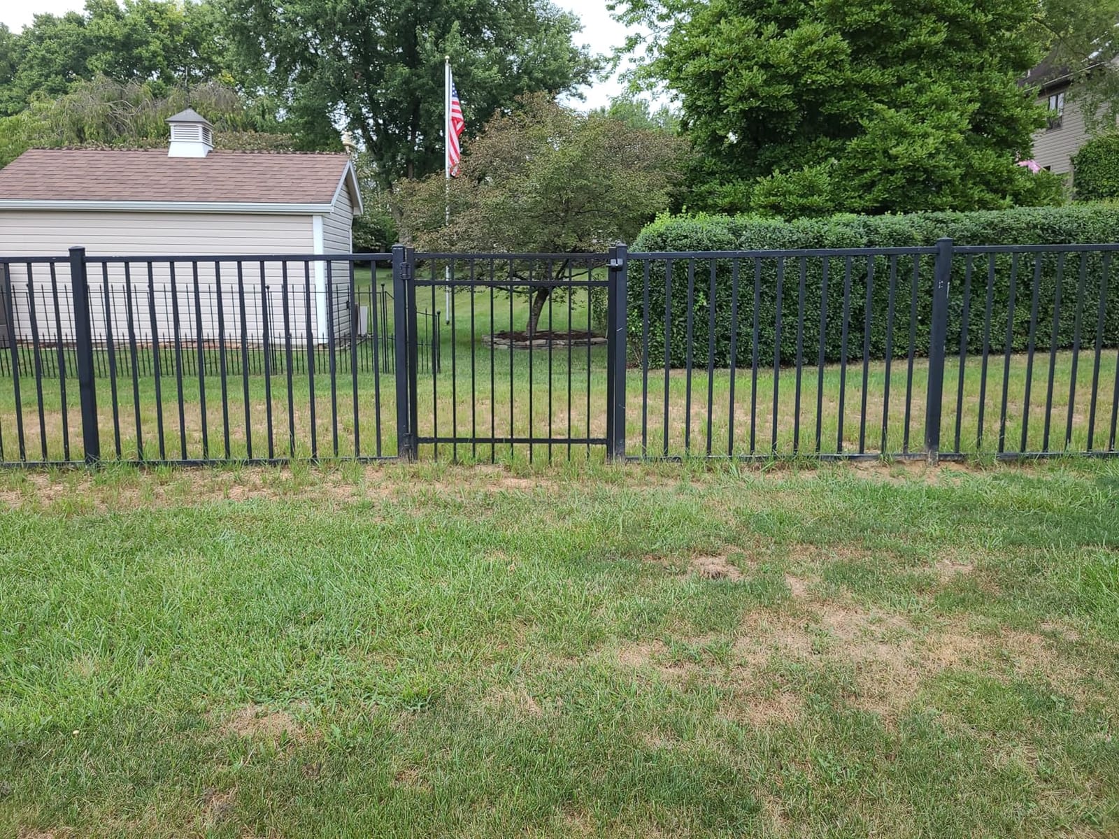 Weatherables Livingston Aluminum Gate Kit - DIY Kit for Backyard and Garden Fencing, Made with Durable Powder-Coated Aluminum that Combats Rust, Fading, and Corrosion (4 ft Wide Gate Kit) customer photo 2