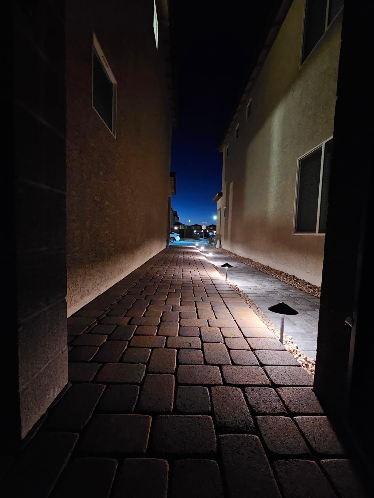SUNVIE LED Low Voltage Landscape Lighting Kit with Connectors, Pathway Lights with Spotlights, Aluminum, Waterproof for Patio Yard Garden, 12 Pack customer photo 1