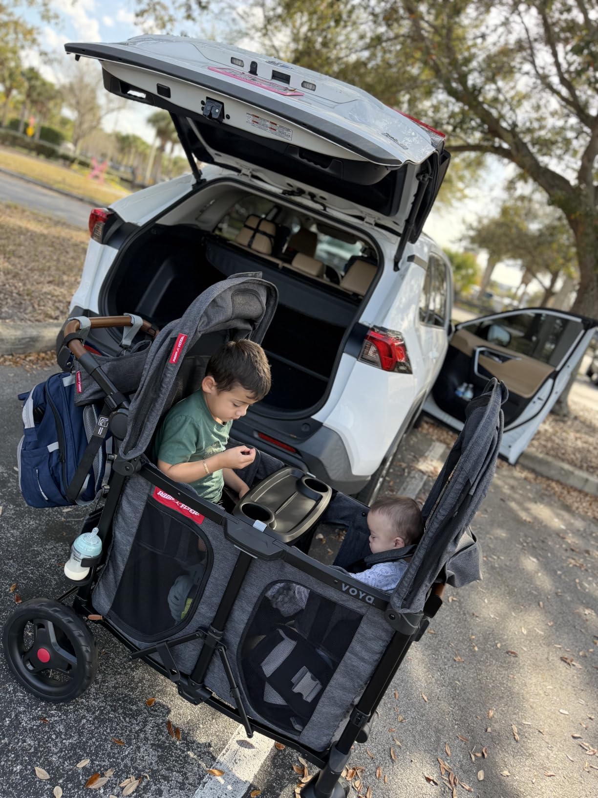 Evenflo Voya Stroller Wagon, for Toddlers and Kids 6+ Months, 2 Seats | Push or Pull, Dual Sun Canopies, Compact Fold, Lightweight, 5-Point Harnesses, Storage Space customer photo 2