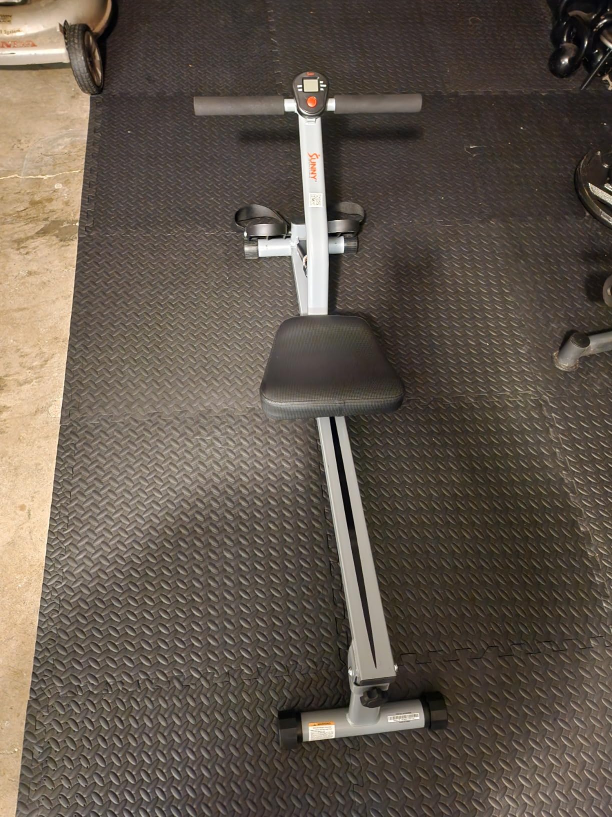 Sunny Health & Fitness Compact Hydraulic Rower with 12-Level Resistance customer photo 2
