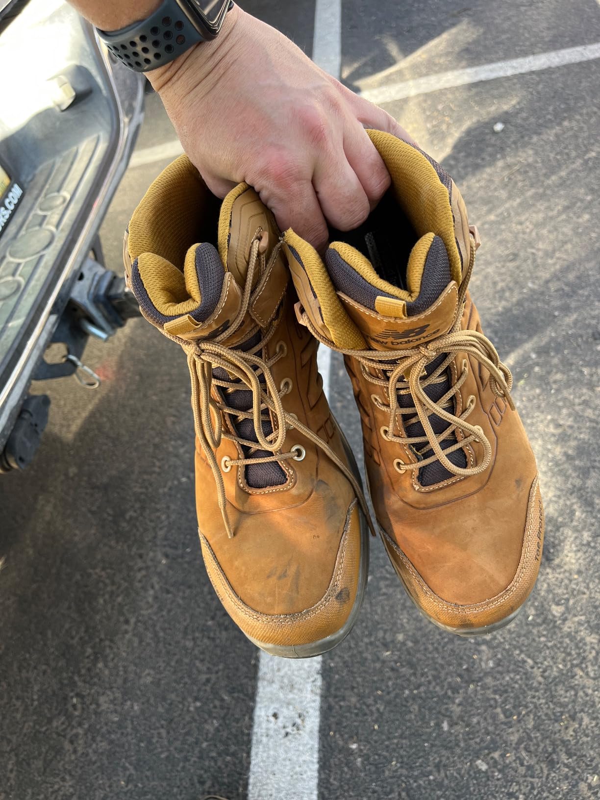 New Balance Men's Work & Safety Calibre Comp Toe EH PR SR customer photo 2