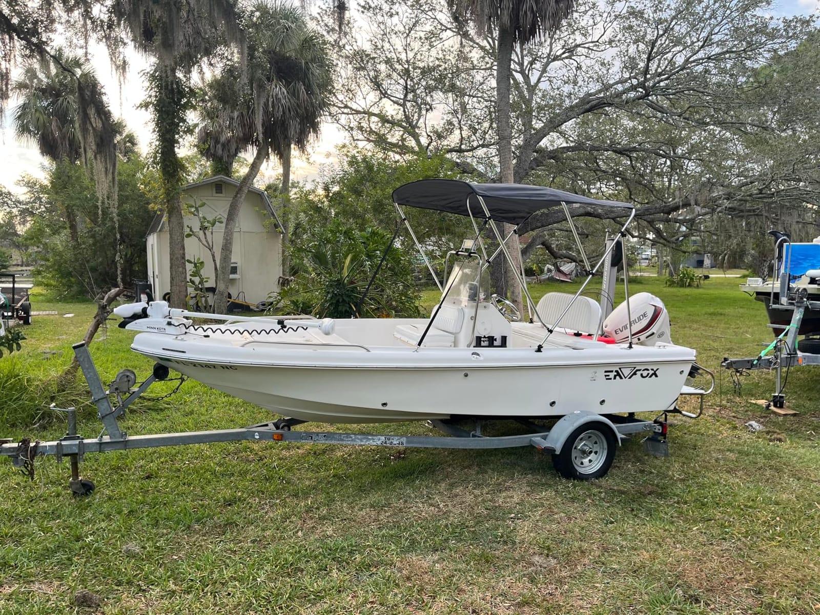 RVMasking Boat Cover, Ultra-Thick 1600D Polyester Canvas with Double PU Waterproof Coating, Fits 20-22ft Tri-Hull, V-Hull, Runabout, Fish & Ski Boat, Bass Boat, Gray customer photo 1
