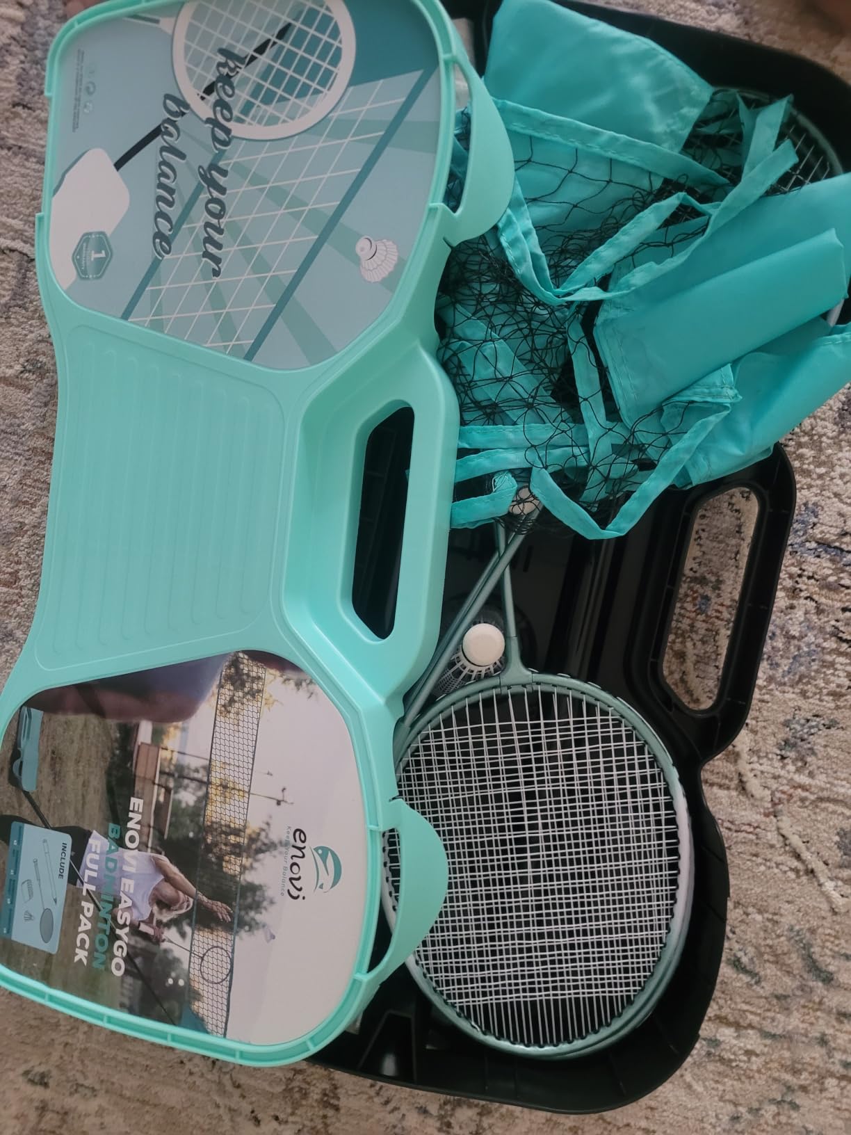EasyGo Badminton Set with Net, 4 Rackets, 4 Shuttlecocks, Portable Storage Box, for Backyards, Outdoor Games, Yard Games customer photo 2