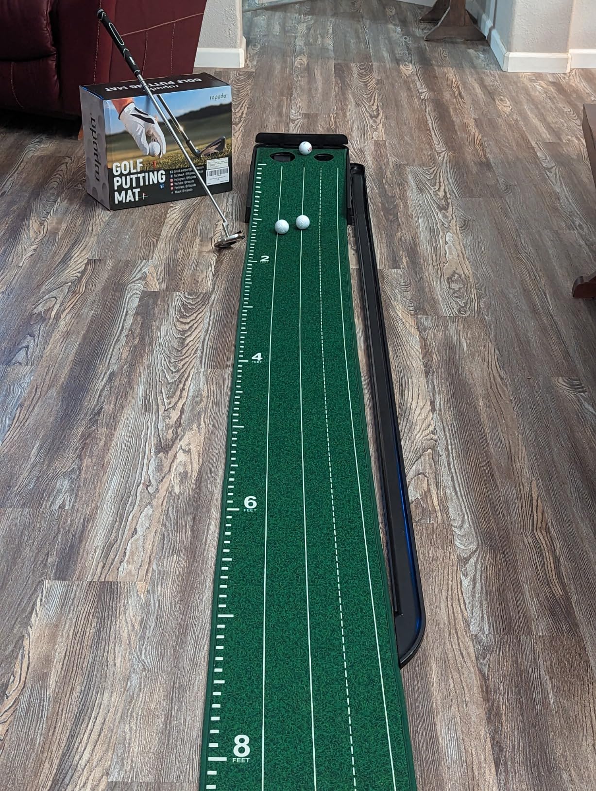ropoda 9ft Golf Putting Green, Portable Putting Mat for Home and Office with Auto Ball Return Function, Golf Practice Putting Mat Aid for Indoor and Outdoor Use customer photo 1