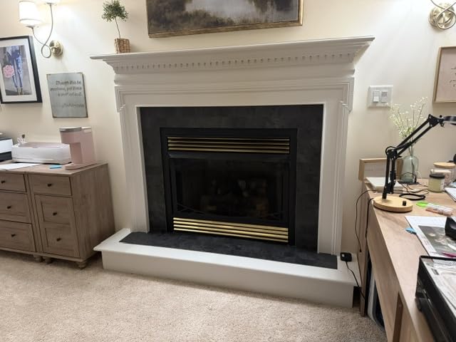 AULIGET 100 Piece Black Slate Peel and Stick Backsplash Wall Tiles, 3 x 6 PVC Faux Stone customer photo 2