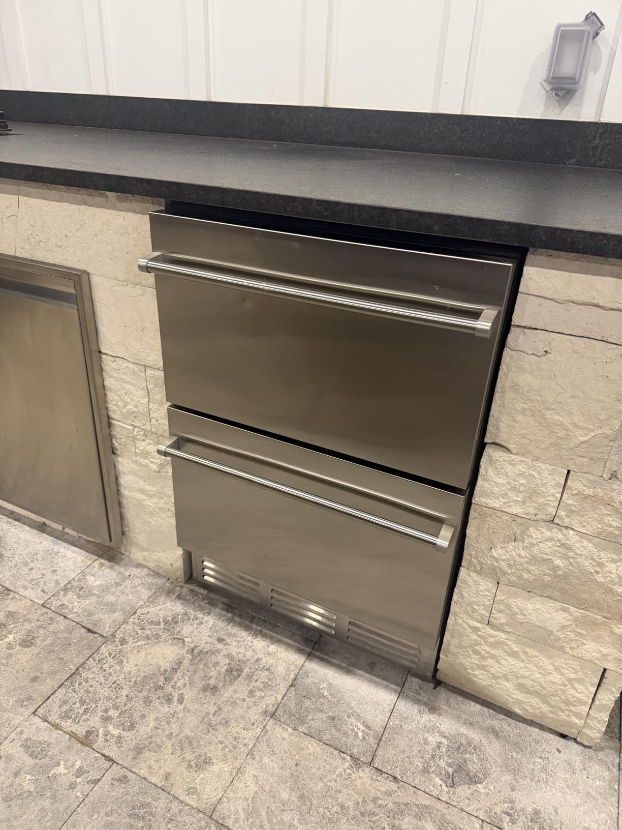 EUHOMY 24 Inch Under Counter Double Drawer Fridge, Weather Proof Stainless Steel Outdoor Beverage Refrigerator for Patio, Built-in Beverage Fridge for Home & Commercial Use Stainless Steel Silver customer photo 1