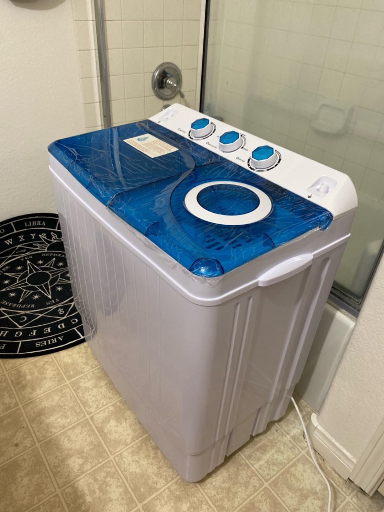 COSTWAY Portable Washing Machine, Twin Tub 26lbs Capacity Laundry, 18lbs Washer and 8lbs Spinner Combo with Timer Knobs, Built-in Drain Pump, Compact Washer for Home Dorm Apartment (Grey+White) customer photo 1