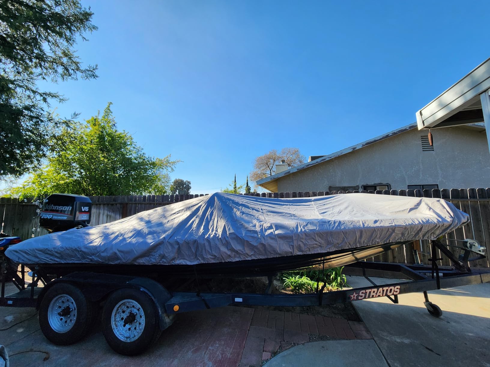 20-22FT Bass Boat Cover with Motor Cover, 1200D PU Waterproof Trailerable | Marine Grade Oxford Fabric, UV & Tear Resistant, Air Vents, Elastic Hem, Double Stitching, Secure Strap, Up to 100