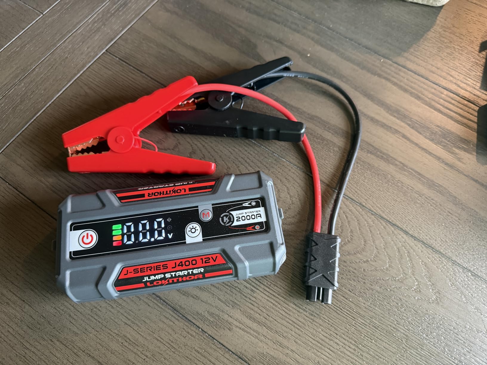 LOKITHOR J400 Portable Jump Starter for Upto 8.0L Gas & 6.0L Diesel Engines | 12V 2000A Lithium Car Battery Jump Pack, Jump Box, Jumper Cables with ConnectMax Tech | Smart Digital Display | 300-lumen LED customer photo 1
