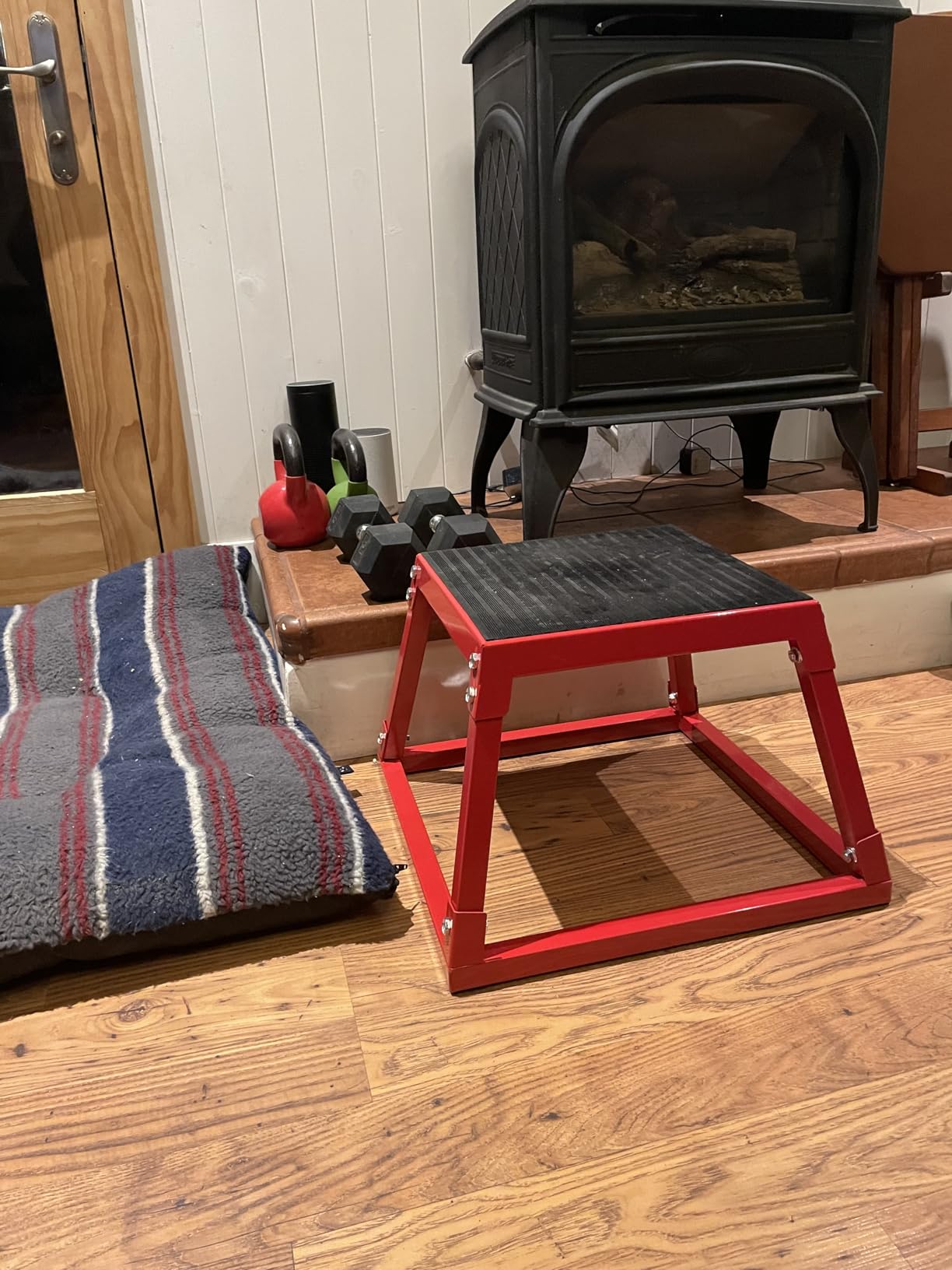 VEVOR Plyometric Jump Box, 18 Inch Plyo Box, Steel Plyometric Platform and Jumping Agility Box customer photo 1