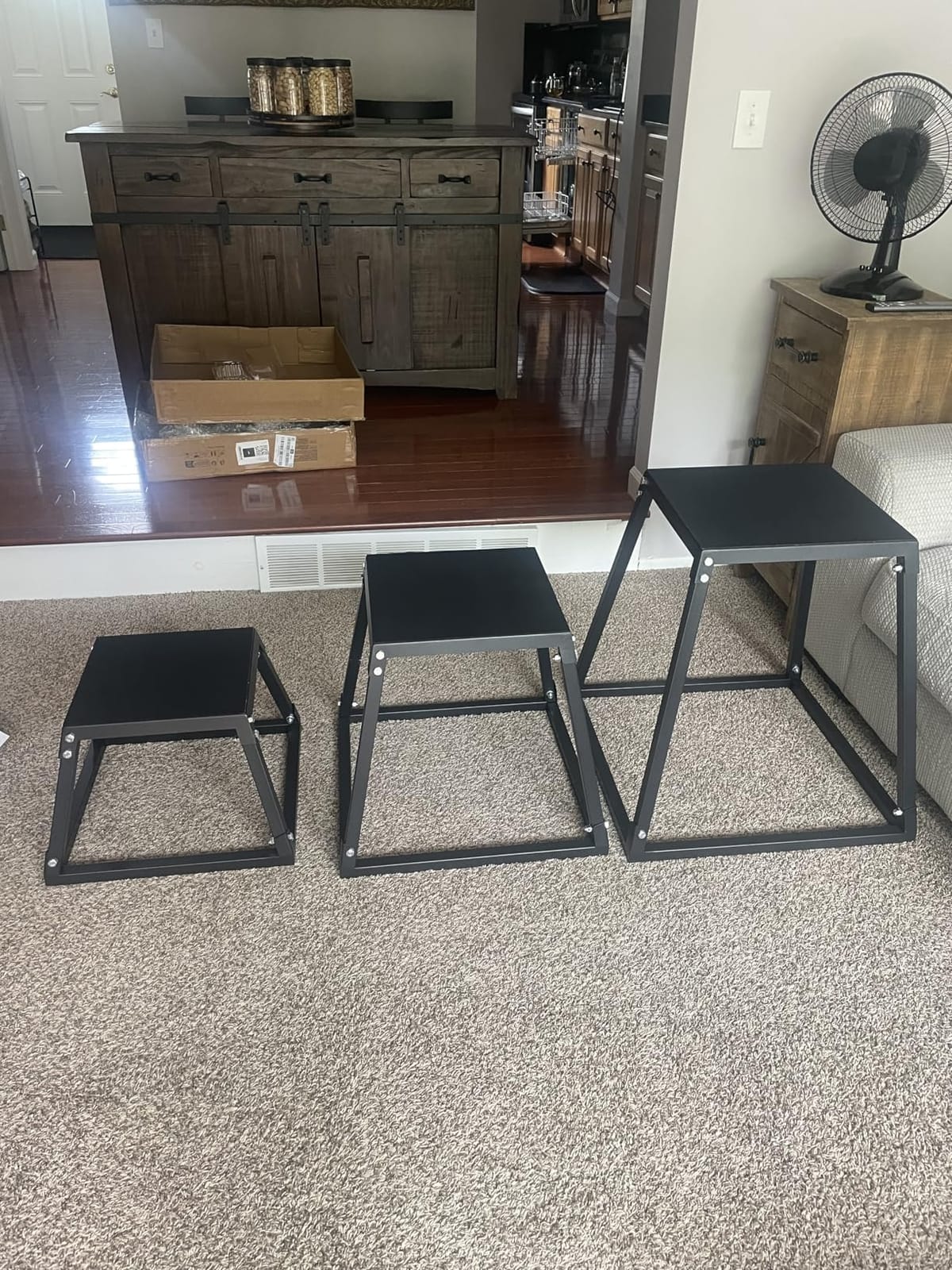 VEVOR Plyometric Jump Box, 18 Inch Plyo Box, Steel Plyometric Platform and Jumping Agility Box customer photo 2