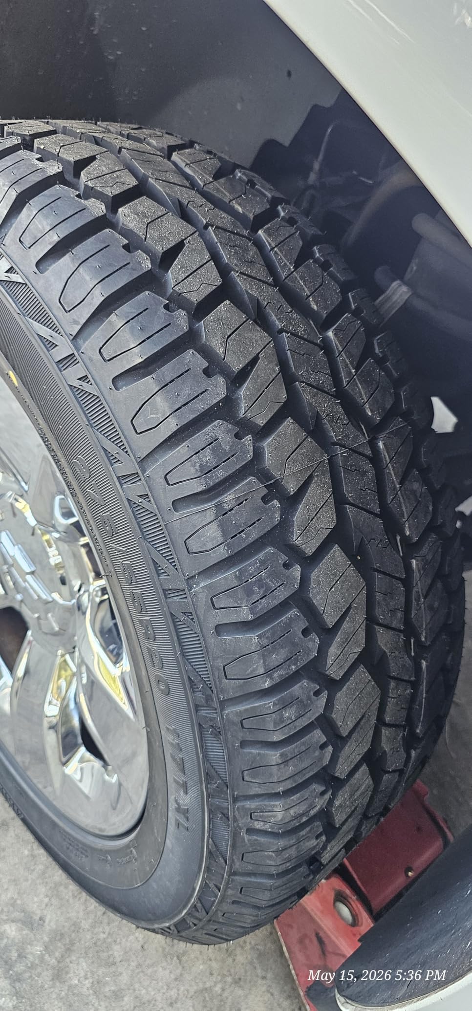 Armstrong Tru-Trac AT 265/70R17 116T All Terrain XL 17 inch Tire | Truck/SUV All Terrain All Season Traction 116T Rated Extra Load Radial Construction Black Sidewall Tire customer photo 1