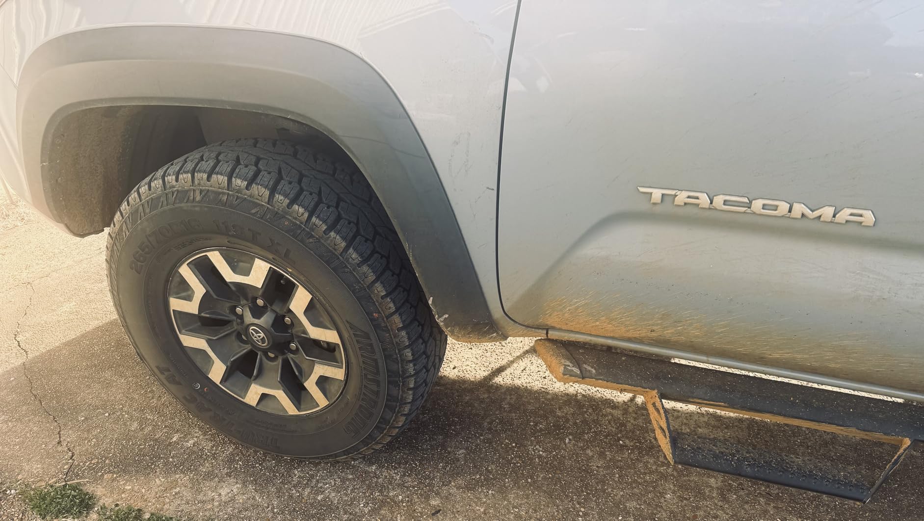 Armstrong Tru-Trac AT 265/70R17 116T All Terrain XL 17 inch Tire | Truck/SUV All Terrain All Season Traction 116T Rated Extra Load Radial Construction Black Sidewall Tire customer photo 2