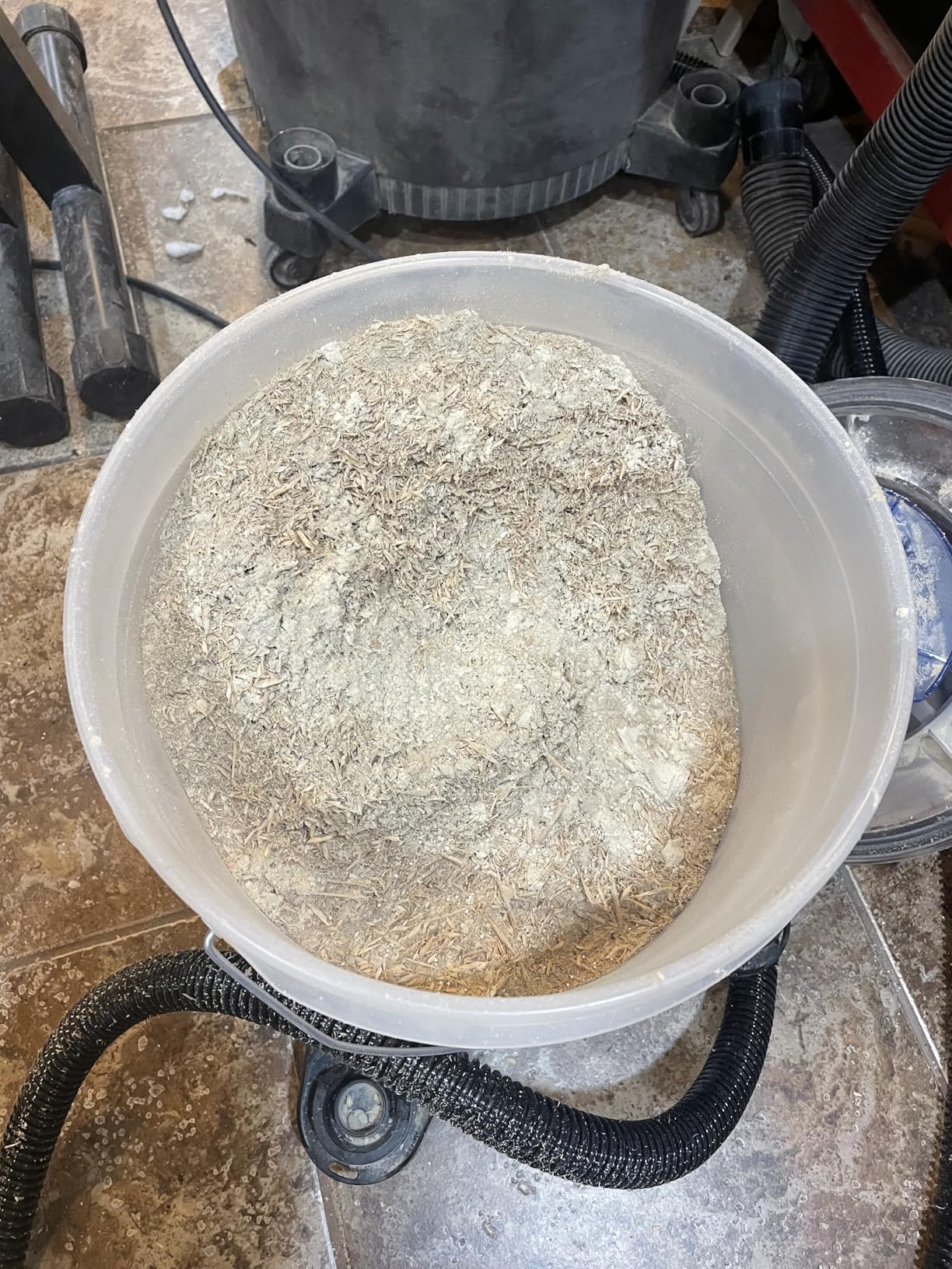 Oneida Dust Deputy Low-Pro Deluxe Lid Dust Separator Kit with Clear 5-Gallon Dust Collection Bucket, 3 ft Hose, 2.5 in Adapter, & Mounted Casters for Shop Wet Dry Vacuums - Made in USA customer photo 1