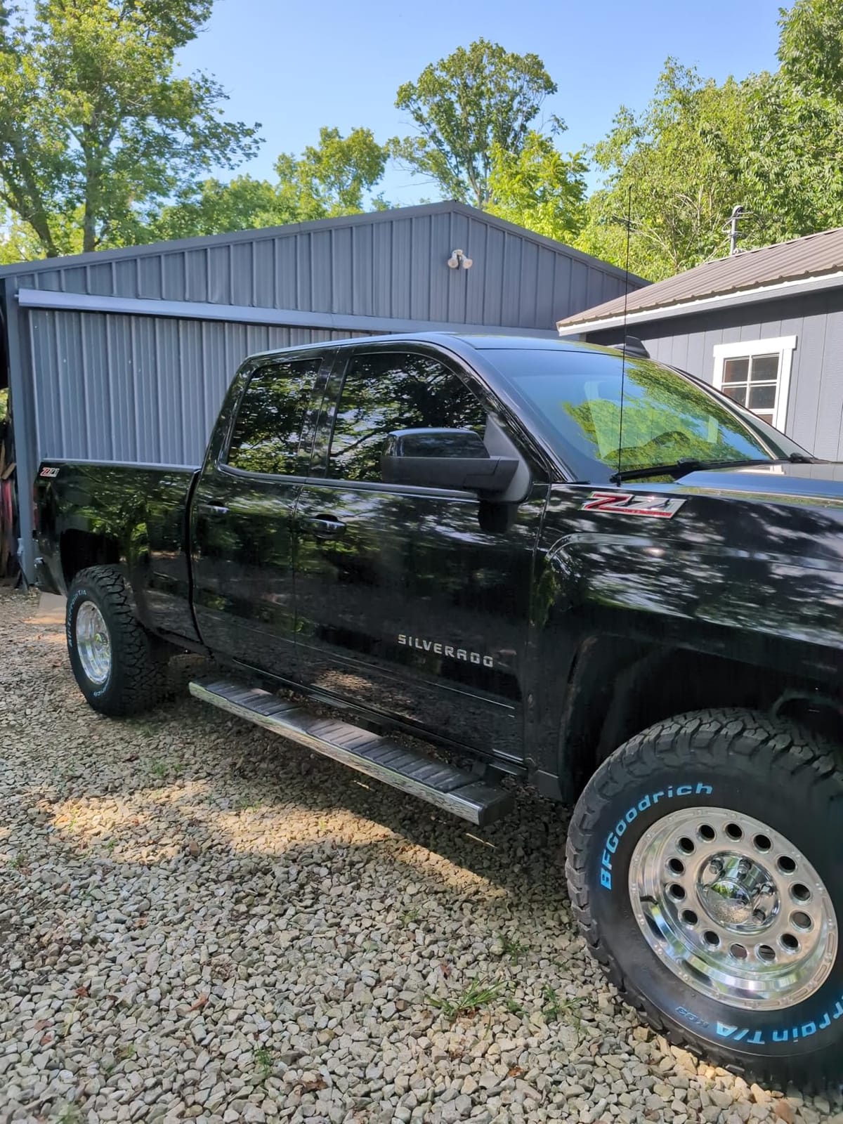 BFGoodrich All-Terrain T/A KO3 Car Tire for Light Trucks, SUVs, and Crossovers, LT265/70R17/E 123/120S customer photo 1