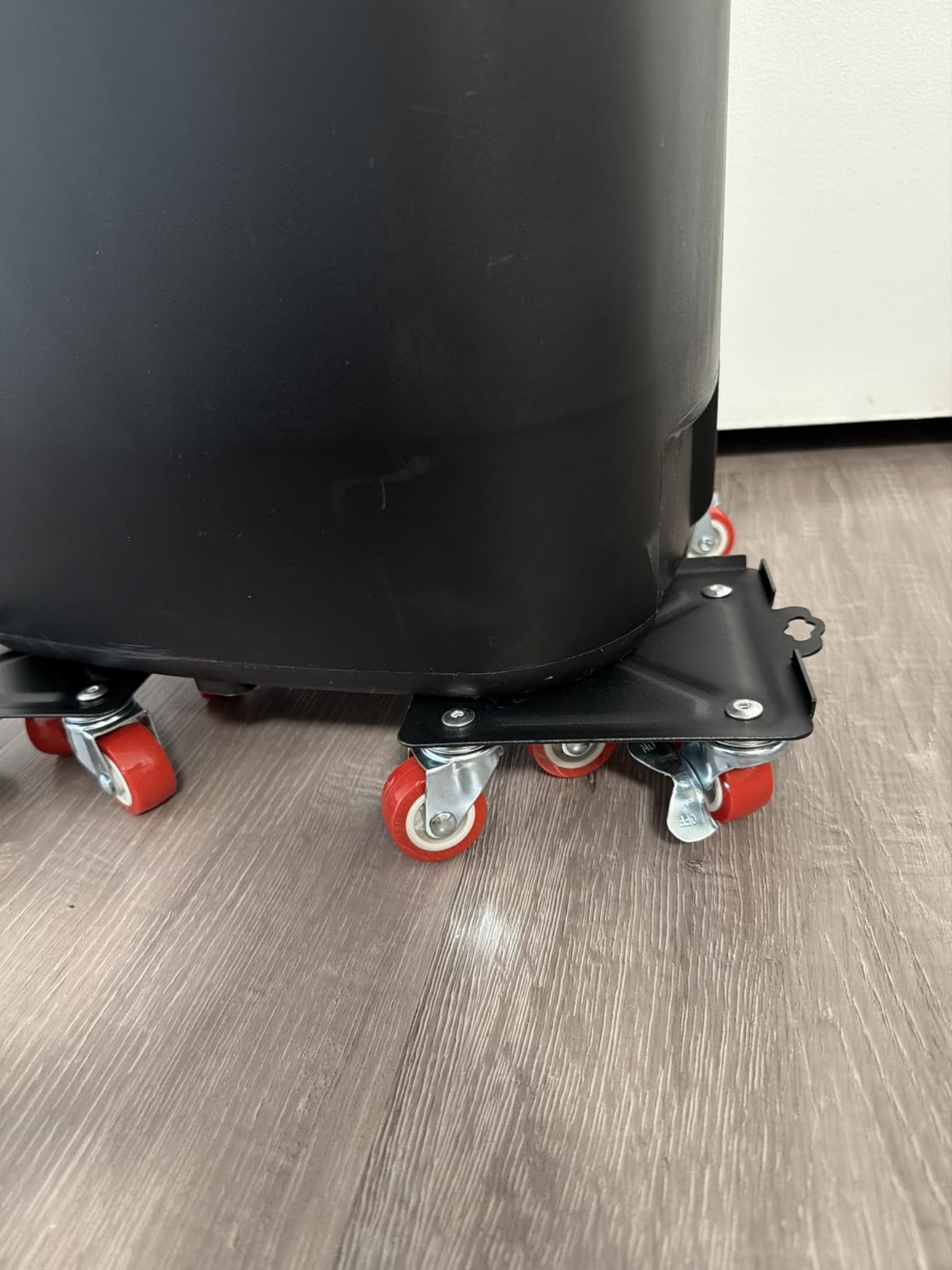 LOYAL TIGER 1500LBS Heavy Duty Furniture Dolly & Movers Set (5.4 Inch, Red) | 5-Wheel Carbon Steel Rollers with Locking Casters & Lifter. Moving Kit for Refrigerator, Washer, Sofa & Cabinet. customer photo 2