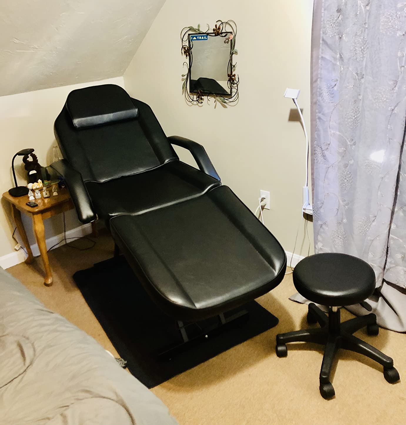 Artist hand Massage Table Electric Height Adjustable Massage Bed Facial Bed Lash Bed for Eyelash Extensions Salon Chair (White) | Electric Height Adjustment Offers Convenient Positioning For Facial Treatments, Lash Extensions, Massage & Spa Services customer photo 2
