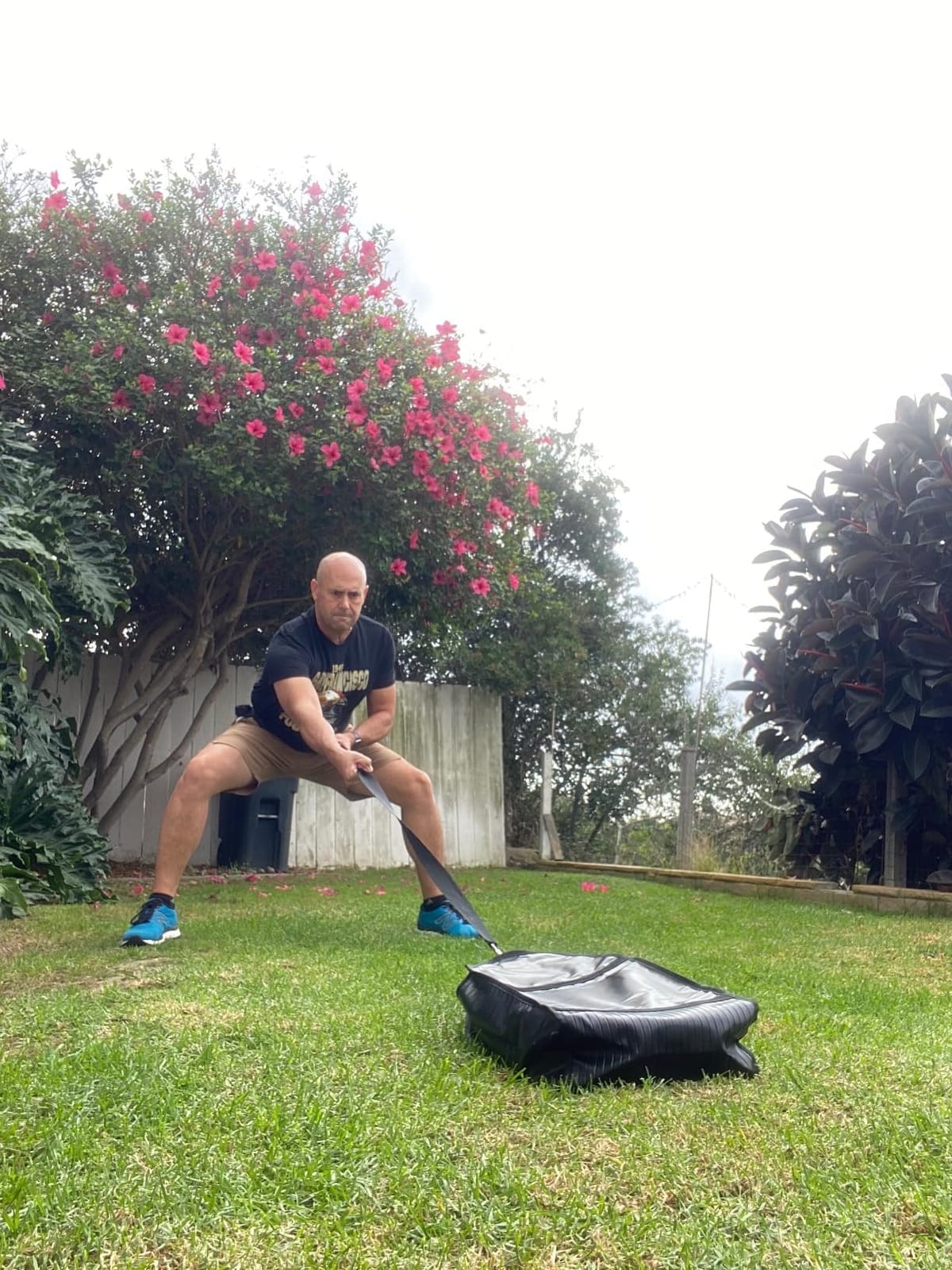 Weight Sled Trainer Adjustable, Upgrade Sandbag Sled Trainer Resistance Sled Trainer for Sprinter Speed Training Indoor Outdoor, Running Sled Trainer with 3 Weight Sandbags customer photo 1