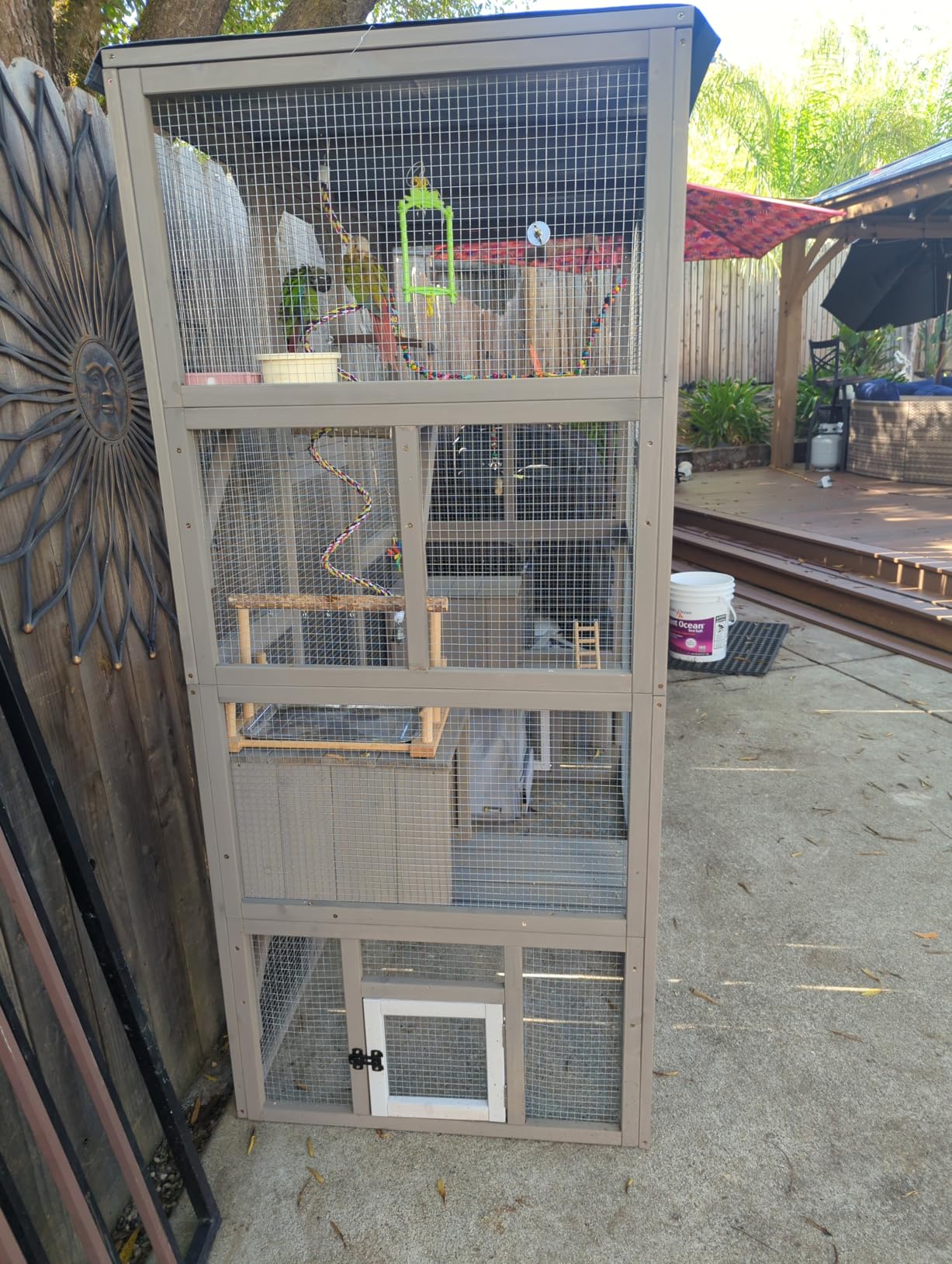 Outdoor Cat Catio Enclosures Large Wooden Cat House Patio for Indoor Cats Feral Cat Shelter with 2 Escape Doors, 2 Resting Rooms, 5 Platforms, Removable Waterproof Cover 67.7